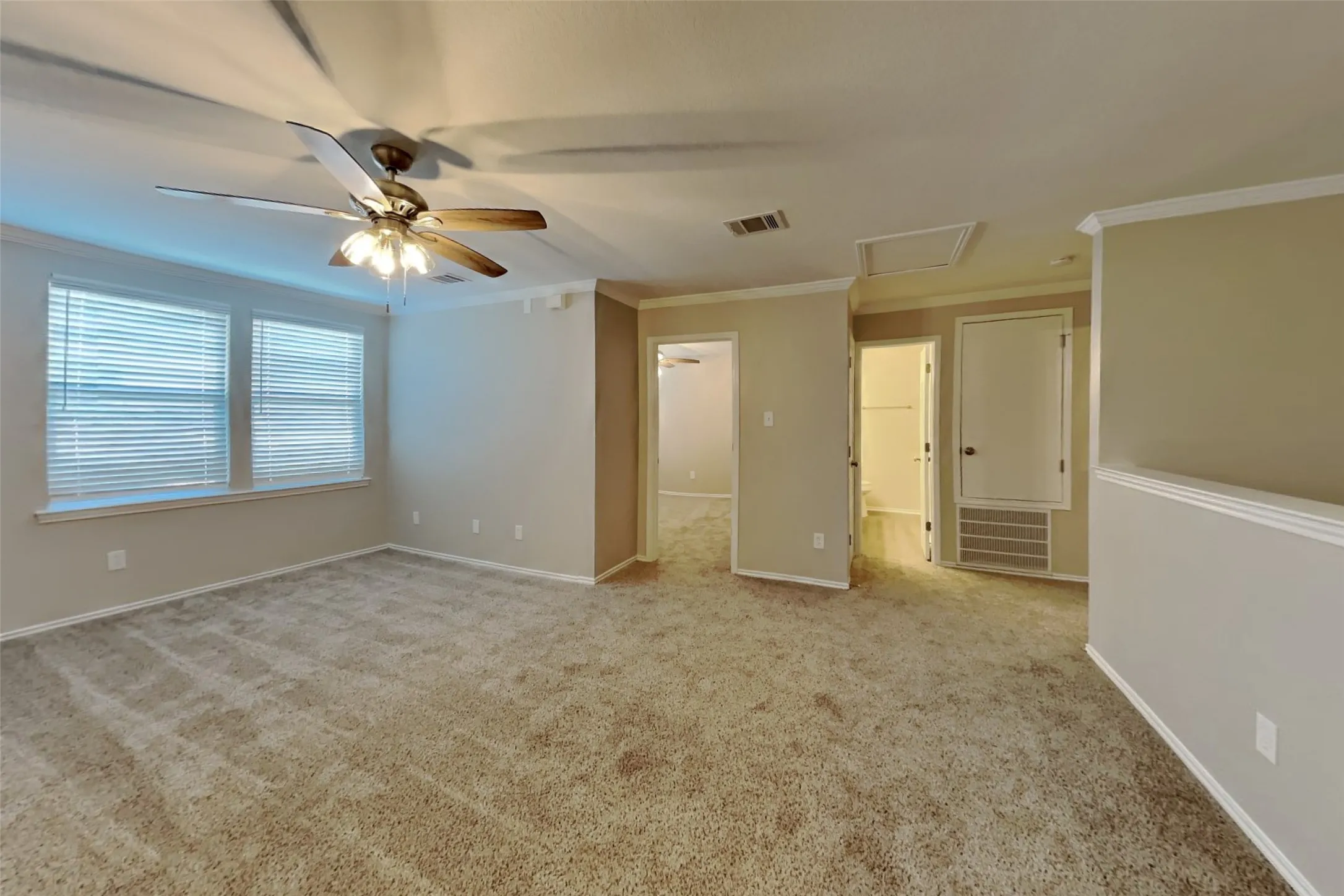 Single Family Residence For Rent in Rockwall County , 2903 Lake Vista Drive, Wylie, Texas 75098, 4 Bedroom, 3 Bathroom, 2 Garage spaces, 2,293 Sqft, built in 2005, mls#21349710, Real Estate Agent in Wylie, Homes For Rent in Rockwall county, Homes For Rent in Wylie, Realtor in Wylie Texas, Real Estate Brokerage Independent Realty Texas, Luminita Cordes Realtor