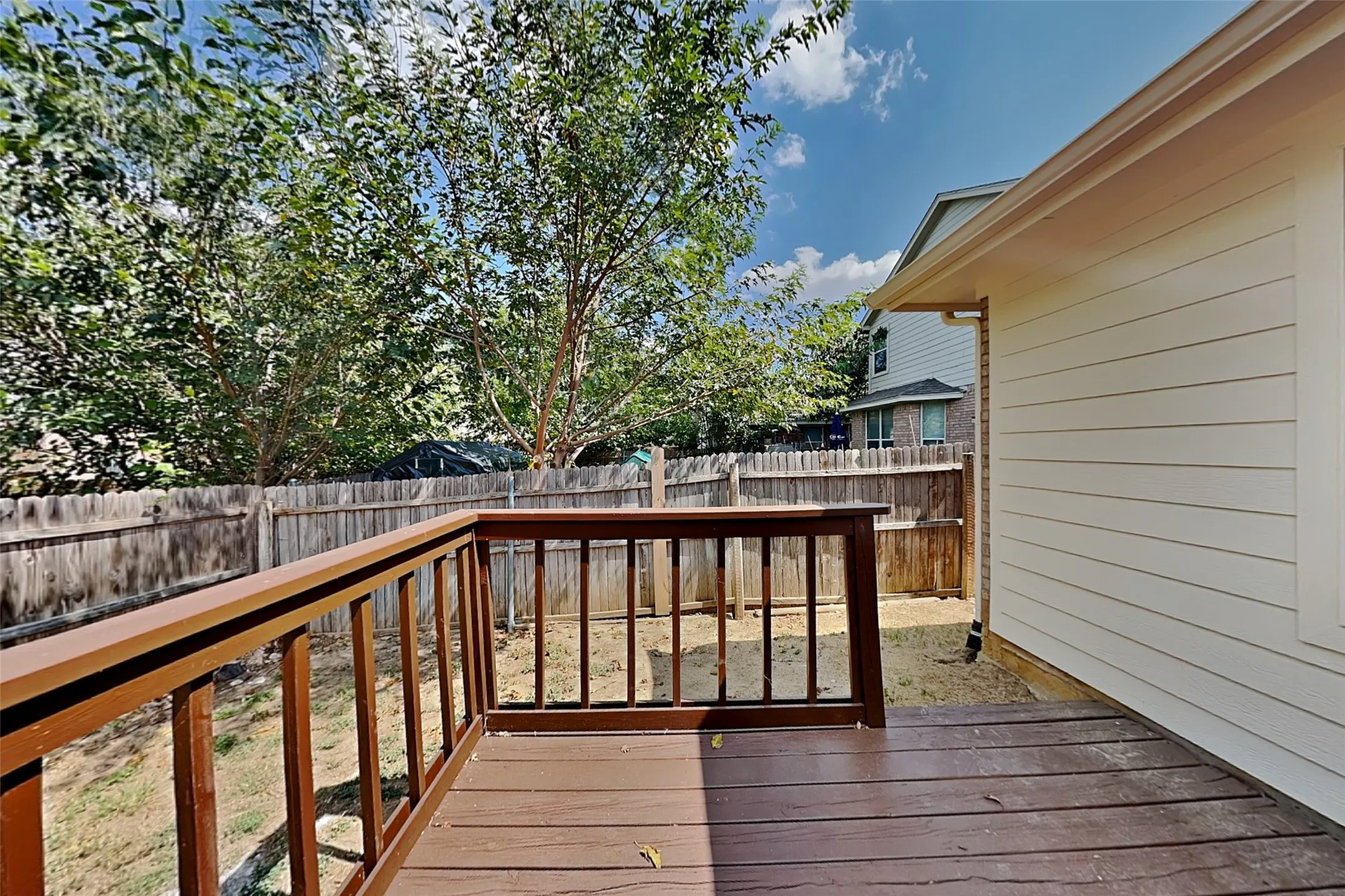 Single Family Residence For Rent in Tarrant County , 11736 Cottontail Drive, Fort Worth, Texas 76244, 3 Bedroom, 2 Bathroom, 2 Garage spaces, 1,408 Sqft, built in 2003, mls#21349715, Real Estate Agent in Fort Worth, Homes For Rent in Tarrant county, Homes For Rent in Fort Worth, Realtor in Fort Worth Texas, Real Estate Brokerage Independent Realty Texas, Luminita Cordes Realtor