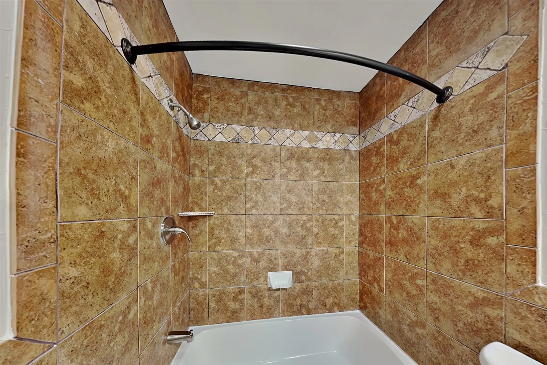 Single Family Residence For Rent in Tarrant County , 6621 Sunny Hill Drive, Watauga, Texas 76148, 3 Bedroom, 2 Bathroom, 2 Garage spaces, 1,498 Sqft, built in 1989, mls#21349729, Real Estate Agent in Watauga, Homes For Rent in Tarrant county, Homes For Rent in Watauga, Realtor in Watauga Texas, Real Estate Brokerage Independent Realty Texas, Luminita Cordes Realtor