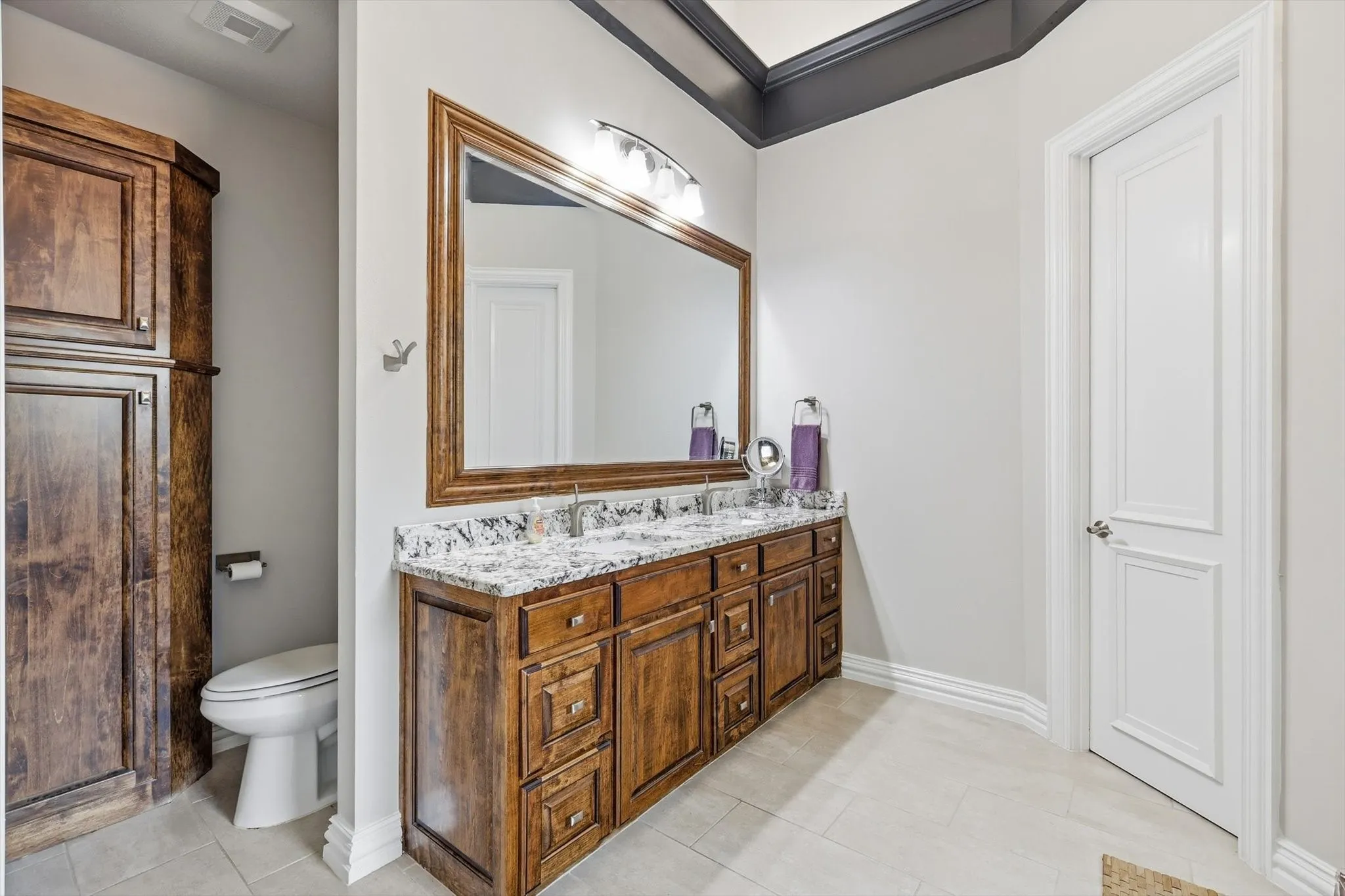 Single Family Residence For Sale in Collin County , 1601 Glen Springs Drive, Plano, Texas 75093, 4 Bedroom, 4 Bathroom, 2 Garage spaces, 3,201 Sqft, built in 1988, mls#21346820, Real Estate Agent in Plano, Homes For Sale in Collin county, Homes For Sale in Plano, Realtor in Plano Texas, Real Estate Brokerage Independent Realty Texas, Luminita Cordes Realtor