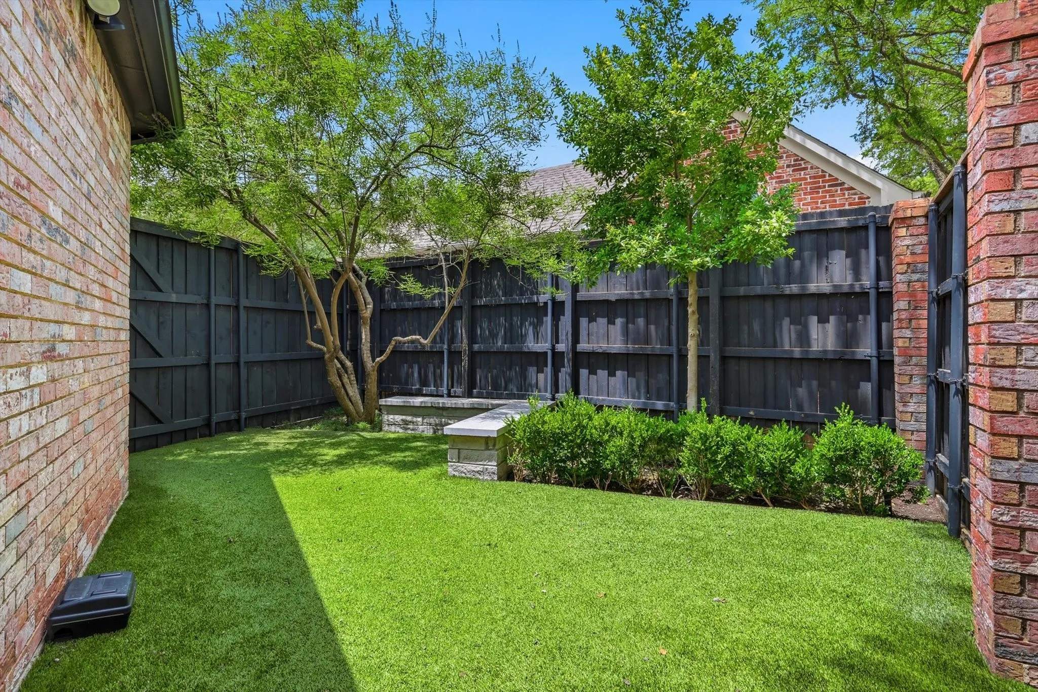 Single Family Residence For Sale in Collin County , 1601 Glen Springs Drive, Plano, Texas 75093, 4 Bedroom, 4 Bathroom, 2 Garage spaces, 3,201 Sqft, built in 1988, mls#21346820, Real Estate Agent in Plano, Homes For Sale in Collin county, Homes For Sale in Plano, Realtor in Plano Texas, Real Estate Brokerage Independent Realty Texas, Luminita Cordes Realtor