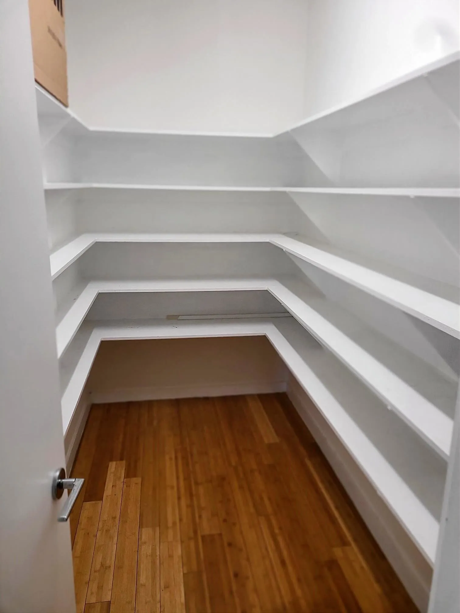Townhouse For Rent in Dallas County , 710 Colten James Lane, Dallas, Texas 75204, 2 Bedroom, 3 Bathroom, 2 Garage spaces, 1,766 Sqft, built in 2005, Price $2,750, mls#21348803, Real Estate Agent in Dallas, Homes For Rent in Dallas county, Homes For Rent in Dallas, Realtor in Dallas Texas, Real Estate Brokerage Independent Realty Texas, Luminita Cordes Realtor