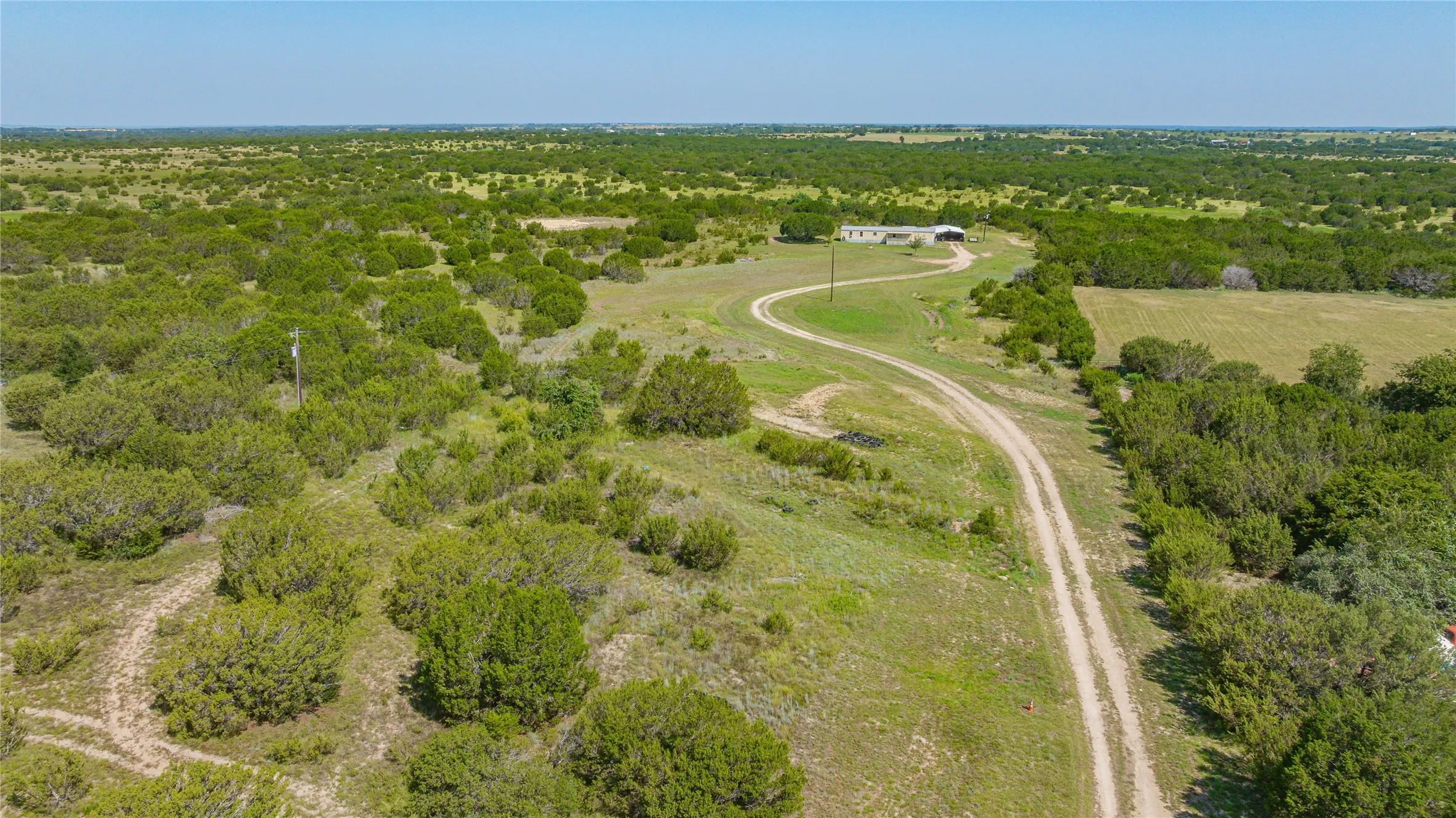 Mobile Home For Sale in Hamilton County , 374 PR 118A, Carlton, Texas 76436, 3 Bedroom, 2 Bathroom, Garage spaces, 1,216 Sqft, built in 1997, mls#21348034, Real Estate Agent in Carlton, Homes For Sale in Hamilton county, Homes For Sale in Carlton, Realtor in Carlton Texas, Real Estate Brokerage Independent Realty Texas, Luminita Cordes Realtor