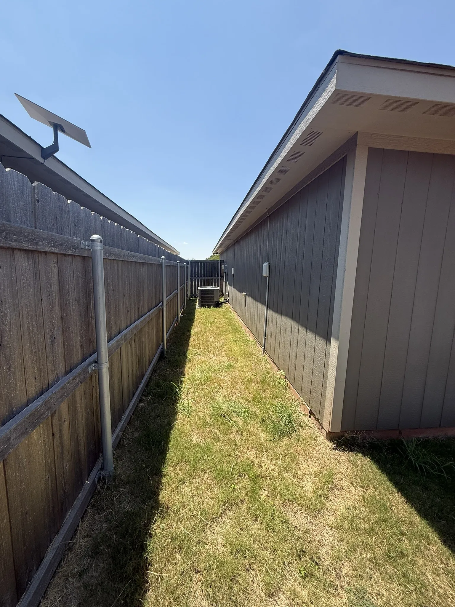 Single Family Residence For Sale in Taylor County , 7649 Vineyard Drive, Abilene, Texas 79606, 3 Bedroom, 2 Bathroom, 2 Garage spaces, 1,314 Sqft, built in 2022, mls#21346441, Real Estate Agent in Abilene, Homes For Sale in Taylor county, Homes For Sale in Abilene, Realtor in Abilene Texas, Real Estate Brokerage Independent Realty Texas, Luminita Cordes Realtor