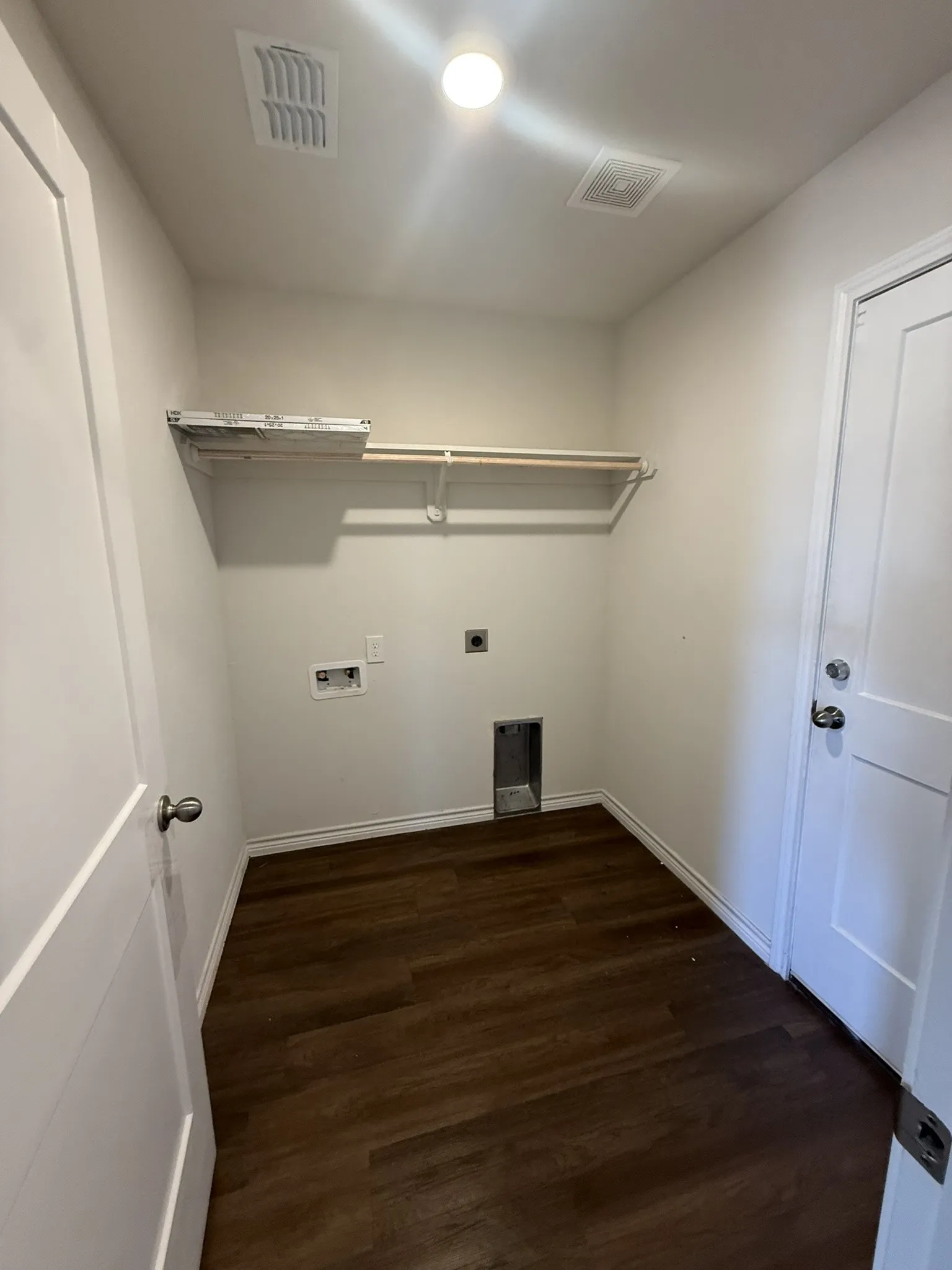 Single Family Residence For Sale in Taylor County , 7649 Vineyard Drive, Abilene, Texas 79606, 3 Bedroom, 2 Bathroom, 2 Garage spaces, 1,314 Sqft, built in 2022, mls#21346441, Real Estate Agent in Abilene, Homes For Sale in Taylor county, Homes For Sale in Abilene, Realtor in Abilene Texas, Real Estate Brokerage Independent Realty Texas, Luminita Cordes Realtor