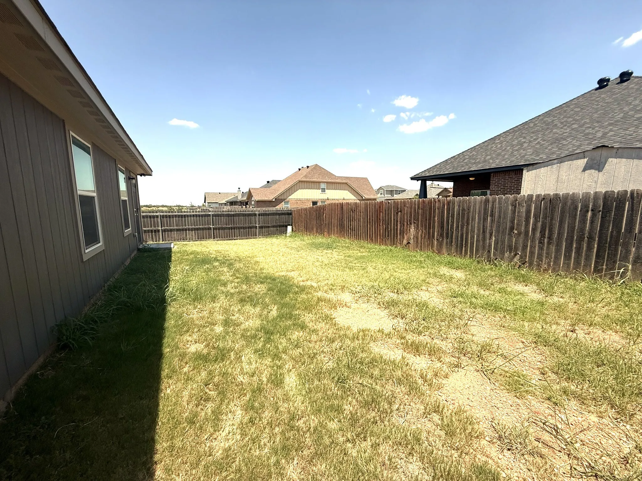 Single Family Residence For Sale in Taylor County , 7649 Vineyard Drive, Abilene, Texas 79606, 3 Bedroom, 2 Bathroom, 2 Garage spaces, 1,314 Sqft, built in 2022, mls#21346441, Real Estate Agent in Abilene, Homes For Sale in Taylor county, Homes For Sale in Abilene, Realtor in Abilene Texas, Real Estate Brokerage Independent Realty Texas, Luminita Cordes Realtor
