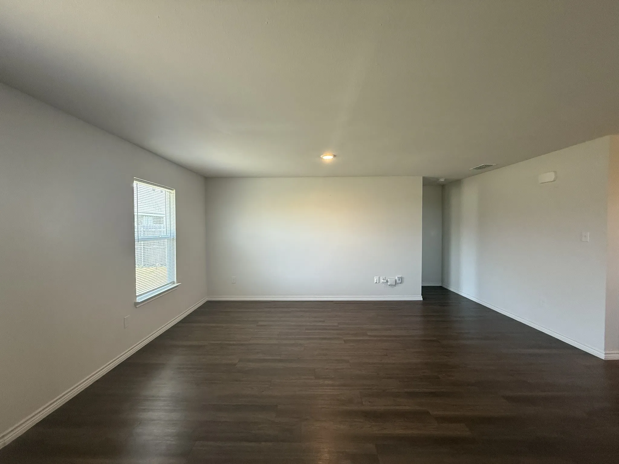 Single Family Residence For Sale in Taylor County , 7649 Vineyard Drive, Abilene, Texas 79606, 3 Bedroom, 2 Bathroom, 2 Garage spaces, 1,314 Sqft, built in 2022, mls#21346441, Real Estate Agent in Abilene, Homes For Sale in Taylor county, Homes For Sale in Abilene, Realtor in Abilene Texas, Real Estate Brokerage Independent Realty Texas, Luminita Cordes Realtor