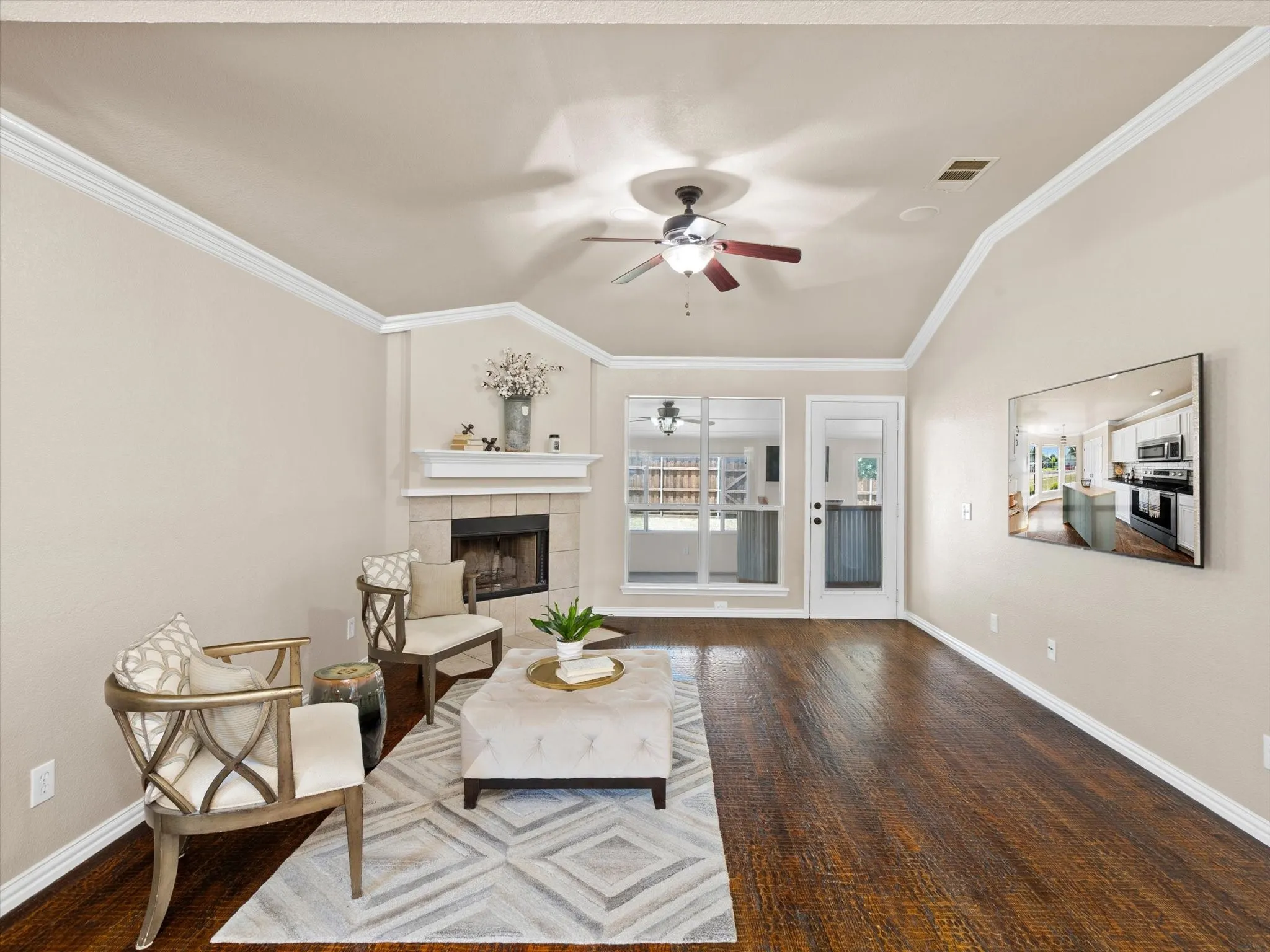 Single Family Residence For Sale in Collin County , 325 Lake Travis Drive, Wylie, Texas 75098, 3 Bedroom, 2 Bathroom, 2 Garage spaces, 1,479 Sqft, built in 2001, mls#21349743, Real Estate Agent in Wylie, Homes For Sale in Collin county, Homes For Sale in Wylie, Realtor in Wylie Texas, Real Estate Brokerage Independent Realty Texas, Luminita Cordes Realtor