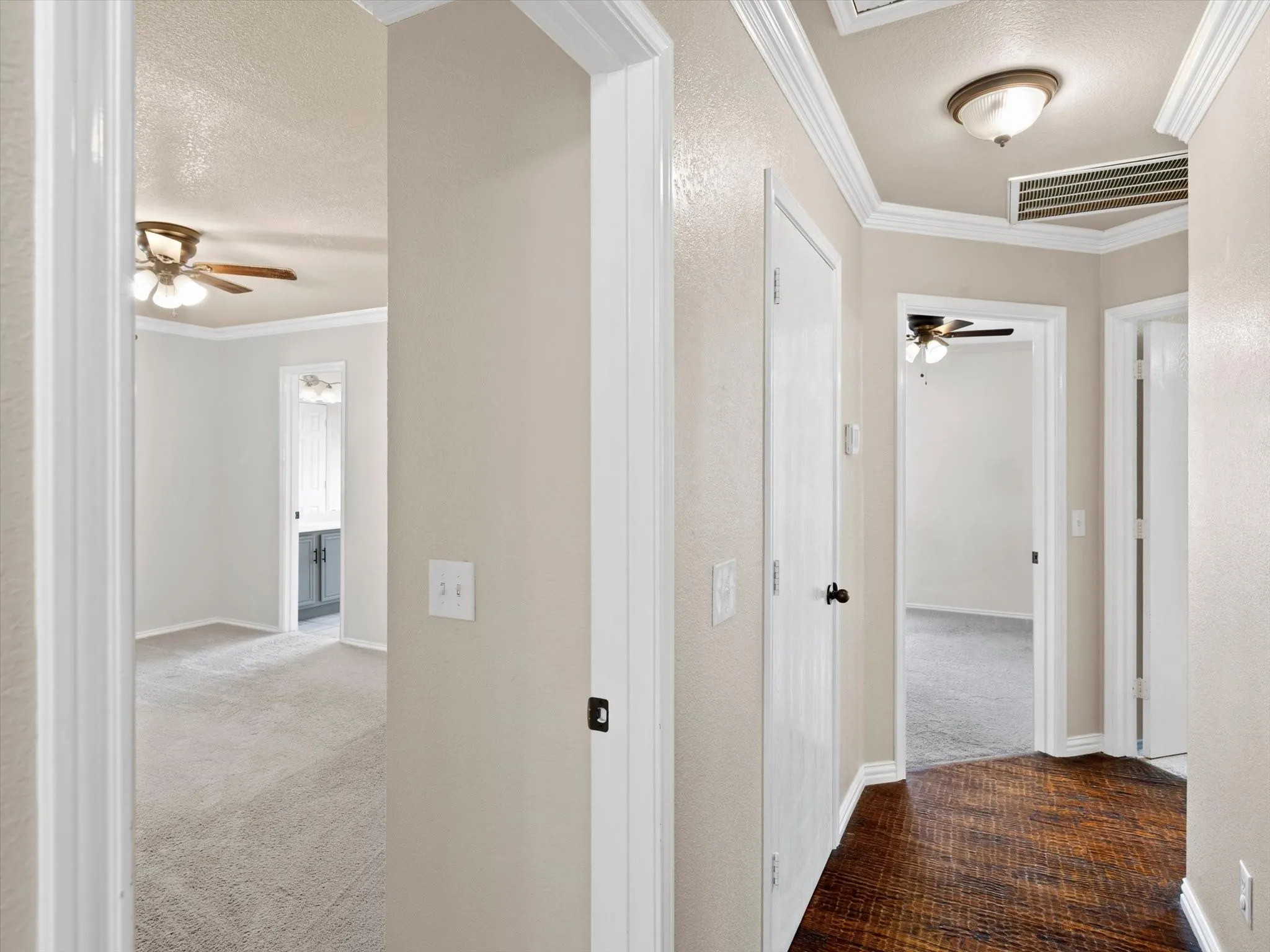 Single Family Residence For Sale in Collin County , 325 Lake Travis Drive, Wylie, Texas 75098, 3 Bedroom, 2 Bathroom, 2 Garage spaces, 1,479 Sqft, built in 2001, mls#21349743, Real Estate Agent in Wylie, Homes For Sale in Collin county, Homes For Sale in Wylie, Realtor in Wylie Texas, Real Estate Brokerage Independent Realty Texas, Luminita Cordes Realtor