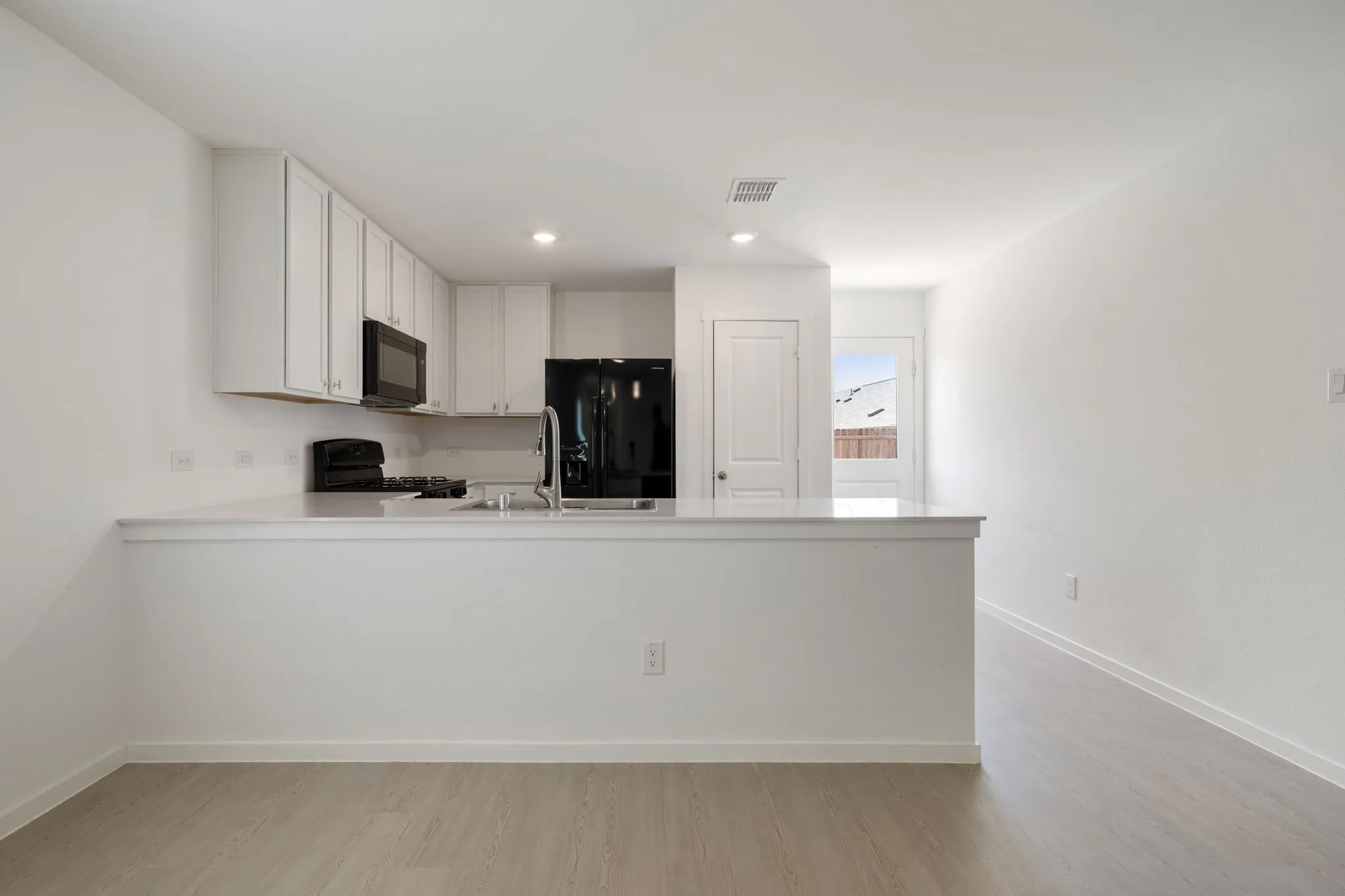 Single Family Residence For Sale in Kaufman County , 3332 Watterson Way, Crandall, Texas 75114, 3 Bedroom, 2 Bathroom, 2 Garage spaces, 1,461 Sqft, built in 2025, mls#21347737, Real Estate Agent in Crandall, Homes For Sale in Kaufman county, Homes For Sale in Crandall, Realtor in Crandall Texas, Real Estate Brokerage Independent Realty Texas, Luminita Cordes Realtor