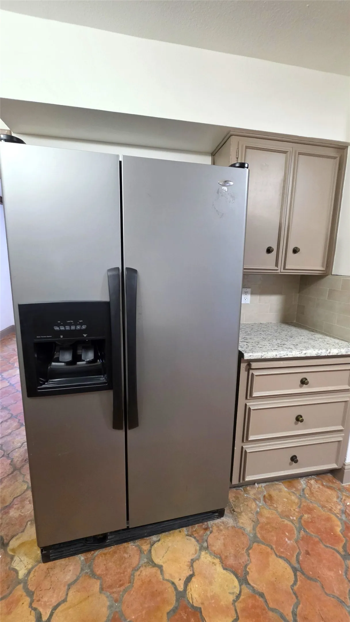 Single Family Residence For Rent in Denton County , 1815 Greenwood Drive, Denton, Texas 76209, 4 Bedroom, 4 Bathroom, Garage spaces, 2,680 Sqft, built in 1960, mls#21349790, Real Estate Agent in Denton, Homes For Rent in Denton county, Homes For Rent in Denton, Realtor in Denton Texas, Real Estate Brokerage Independent Realty Texas, Luminita Cordes Realtor