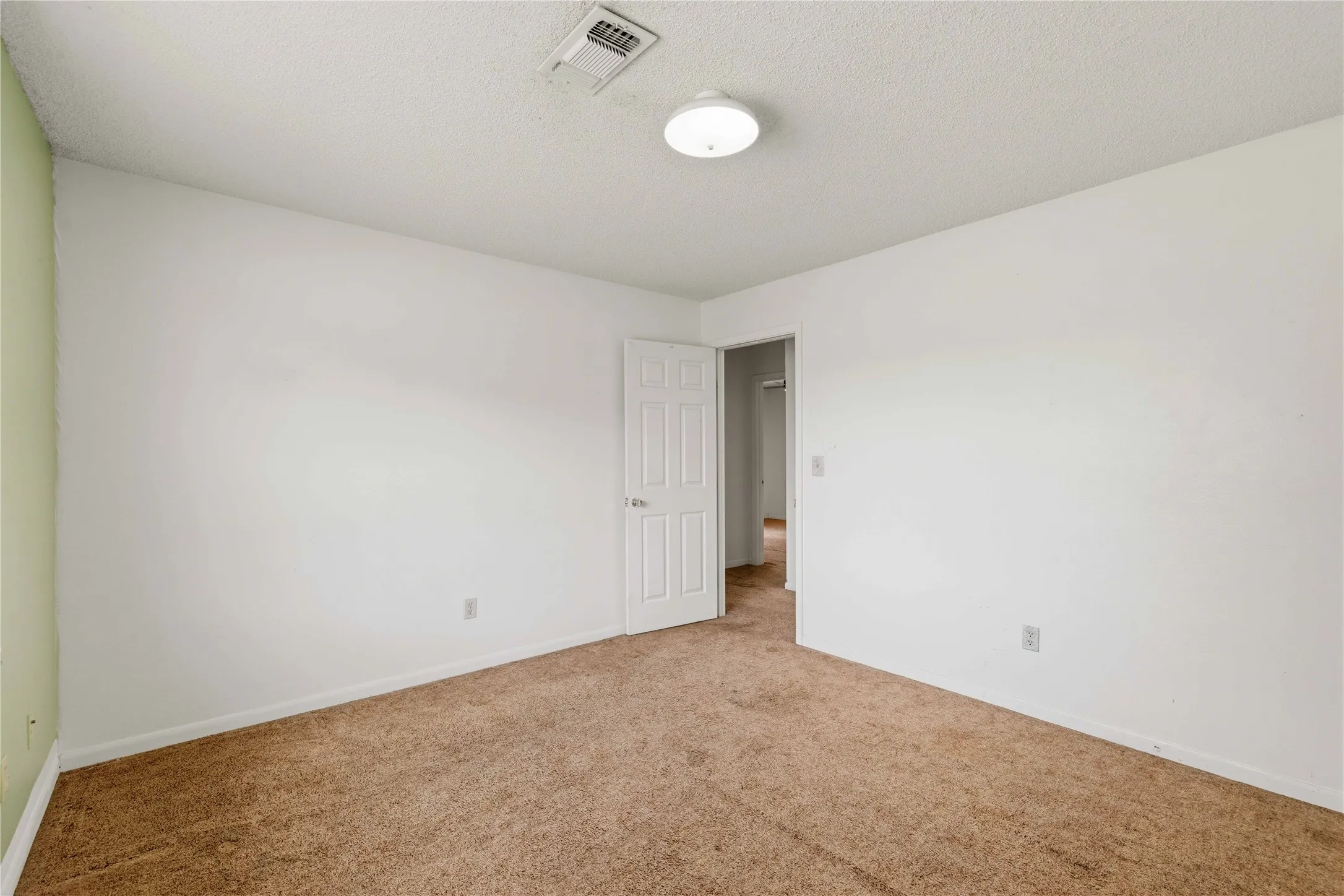 Single Family Residence For Sale in Brown County , 6070 Fm 3021, Brownwood, Texas 76801, 3 Bedroom, 2 Bathroom, Garage spaces, 1,469 Sqft, built in 2007, mls#21349802, Real Estate Agent in Brownwood, Homes For Sale in Brown county, Homes For Sale in Brownwood, Realtor in Brownwood Texas, Real Estate Brokerage Independent Realty Texas, Luminita Cordes Realtor