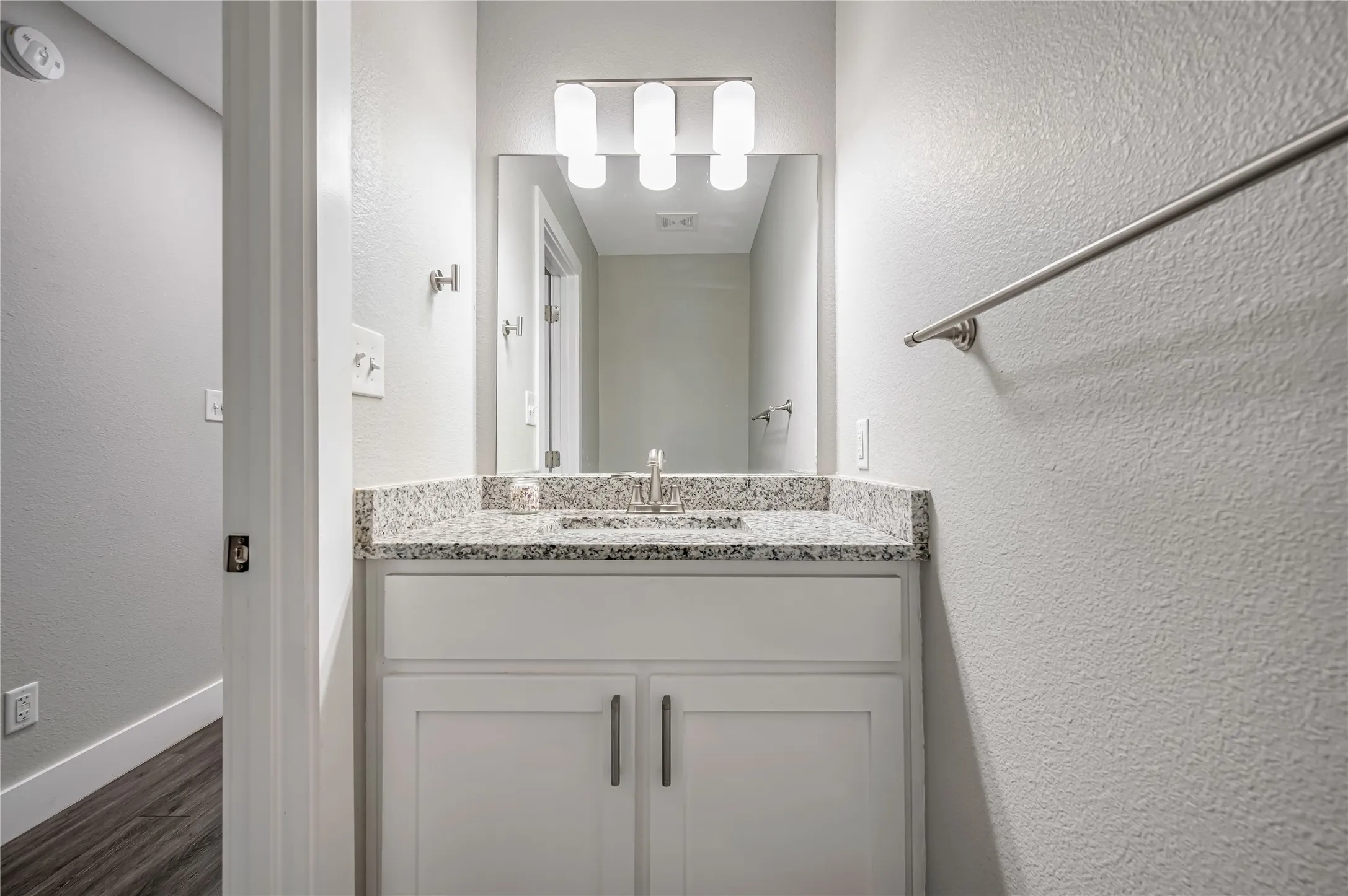 Duplex For Sale in Grayson County , 901-903 W Collins Street, Denison, Texas 75020, 6 Bedroom, 6 Bathroom, 1 Garage spaces, 0 Sqft, built in 2021, mls#21349783, Real Estate Agent in Denison, Homes For Sale in Grayson county, Homes For Sale in Denison, Realtor in Denison Texas, Real Estate Brokerage Independent Realty Texas, Luminita Cordes Realtor