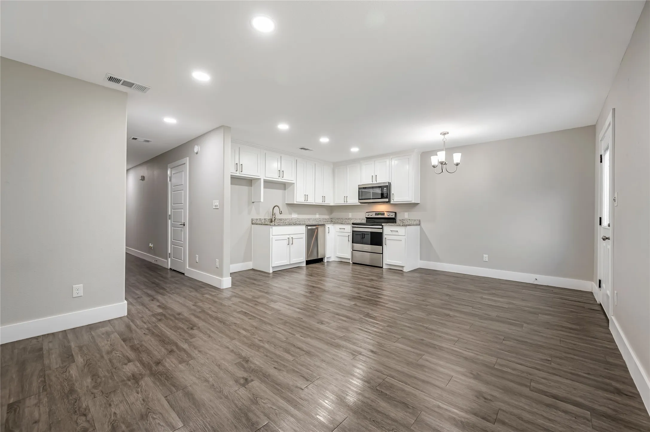 Duplex For Sale in Grayson County , 901-903 W Collins Street, Denison, Texas 75020, 6 Bedroom, 6 Bathroom, 1 Garage spaces, 0 Sqft, built in 2021, mls#21349783, Real Estate Agent in Denison, Homes For Sale in Grayson county, Homes For Sale in Denison, Realtor in Denison Texas, Real Estate Brokerage Independent Realty Texas, Luminita Cordes Realtor