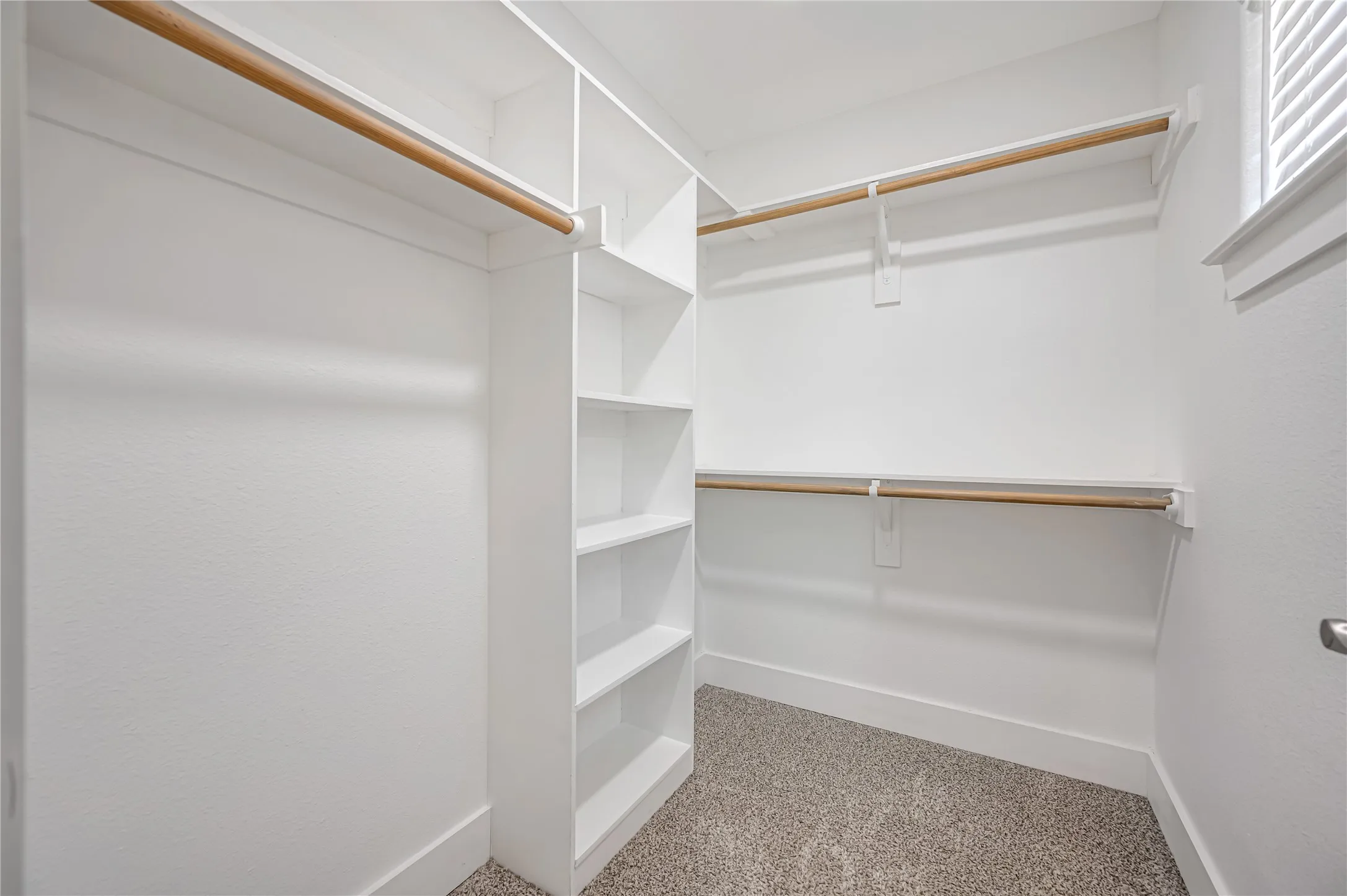 Duplex For Sale in Grayson County , 901-903 W Collins Street, Denison, Texas 75020, 6 Bedroom, 6 Bathroom, 1 Garage spaces, 0 Sqft, built in 2021, mls#21349783, Real Estate Agent in Denison, Homes For Sale in Grayson county, Homes For Sale in Denison, Realtor in Denison Texas, Real Estate Brokerage Independent Realty Texas, Luminita Cordes Realtor