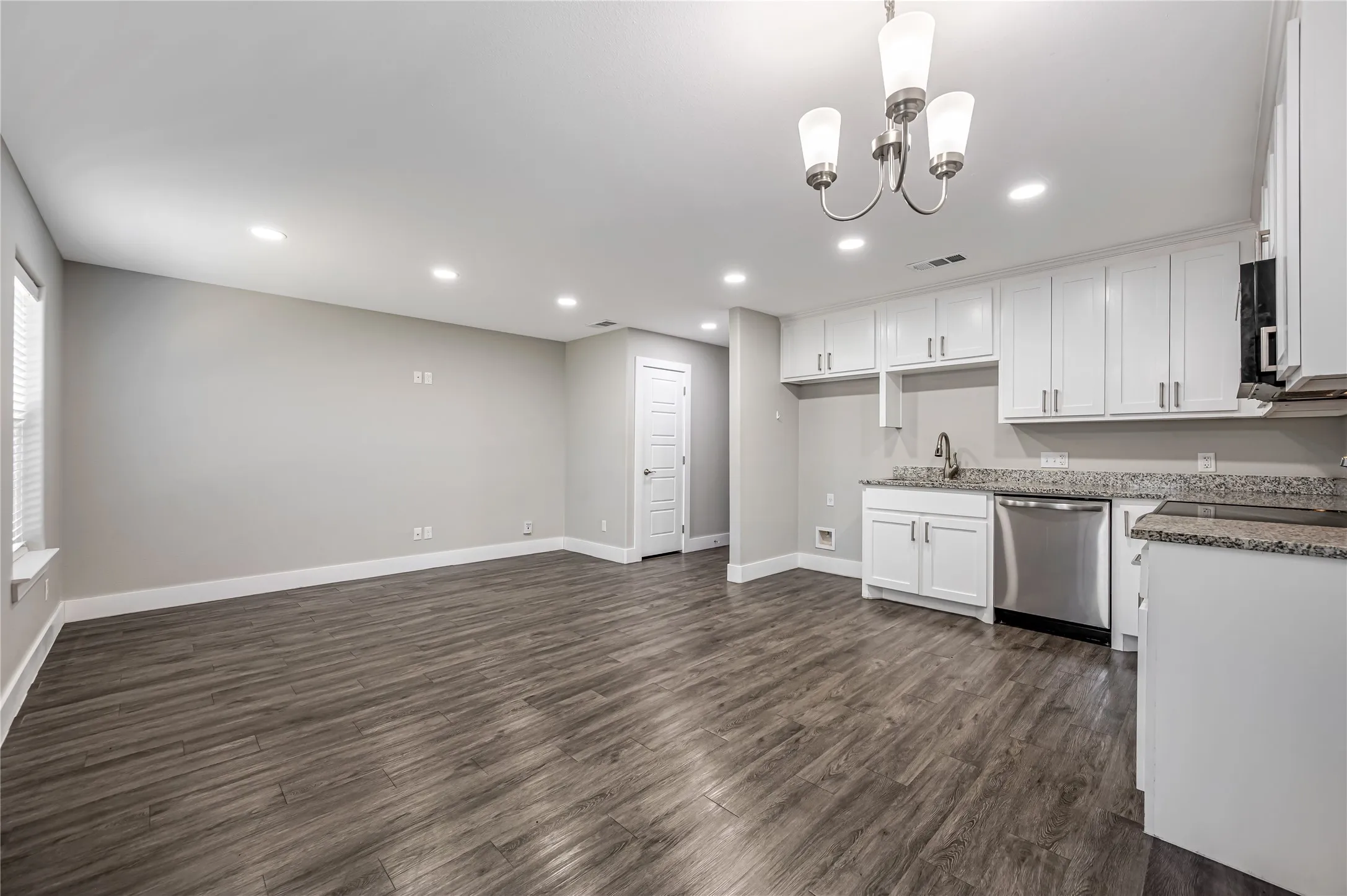Duplex For Sale in Grayson County , 901-903 W Collins Street, Denison, Texas 75020, 6 Bedroom, 6 Bathroom, 1 Garage spaces, 0 Sqft, built in 2021, mls#21349783, Real Estate Agent in Denison, Homes For Sale in Grayson county, Homes For Sale in Denison, Realtor in Denison Texas, Real Estate Brokerage Independent Realty Texas, Luminita Cordes Realtor