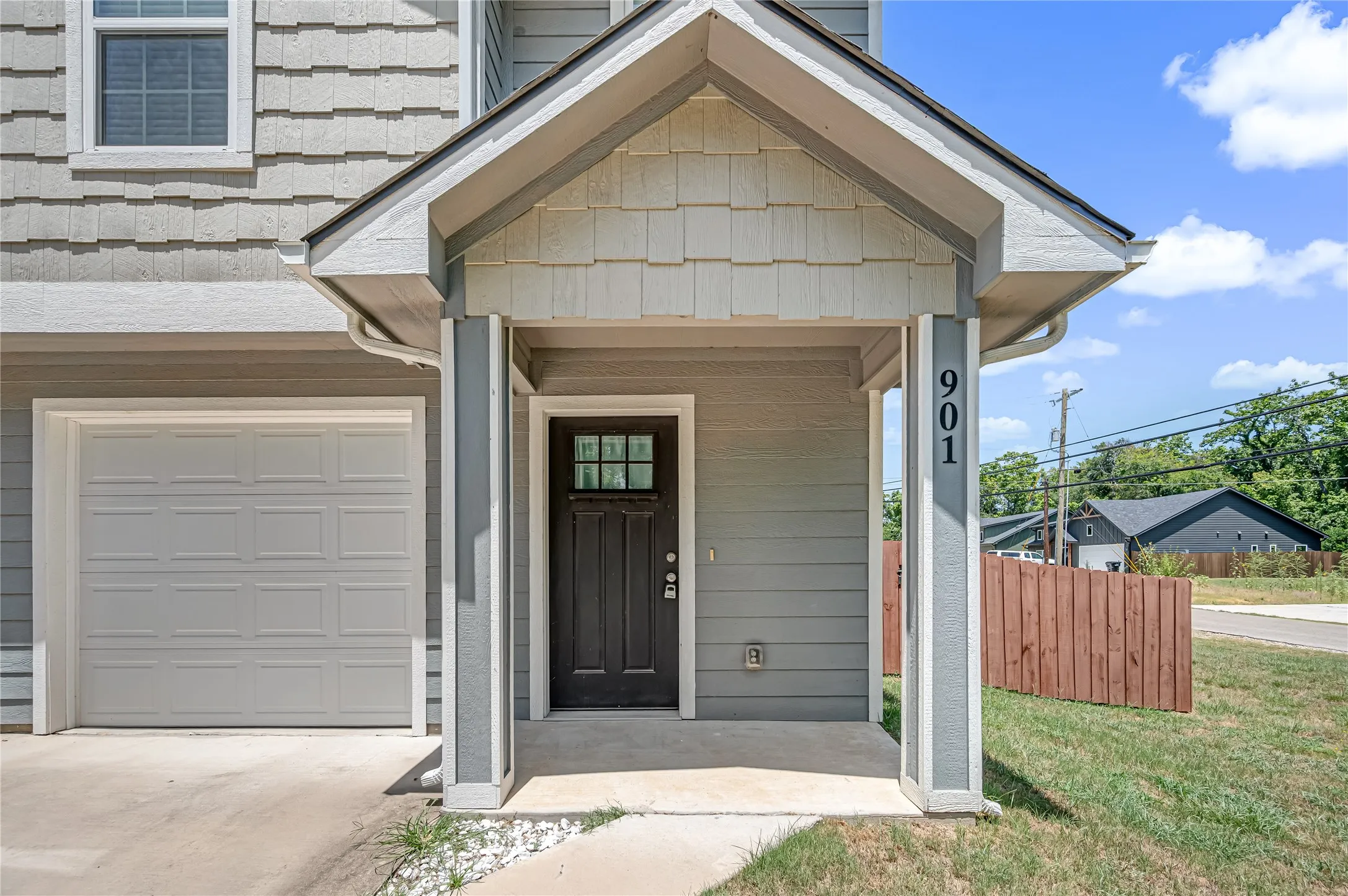 Duplex For Sale in Grayson County , 901-903 W Collins Street, Denison, Texas 75020, 6 Bedroom, 6 Bathroom, 1 Garage spaces, 0 Sqft, built in 2021, mls#21349783, Real Estate Agent in Denison, Homes For Sale in Grayson county, Homes For Sale in Denison, Realtor in Denison Texas, Real Estate Brokerage Independent Realty Texas, Luminita Cordes Realtor