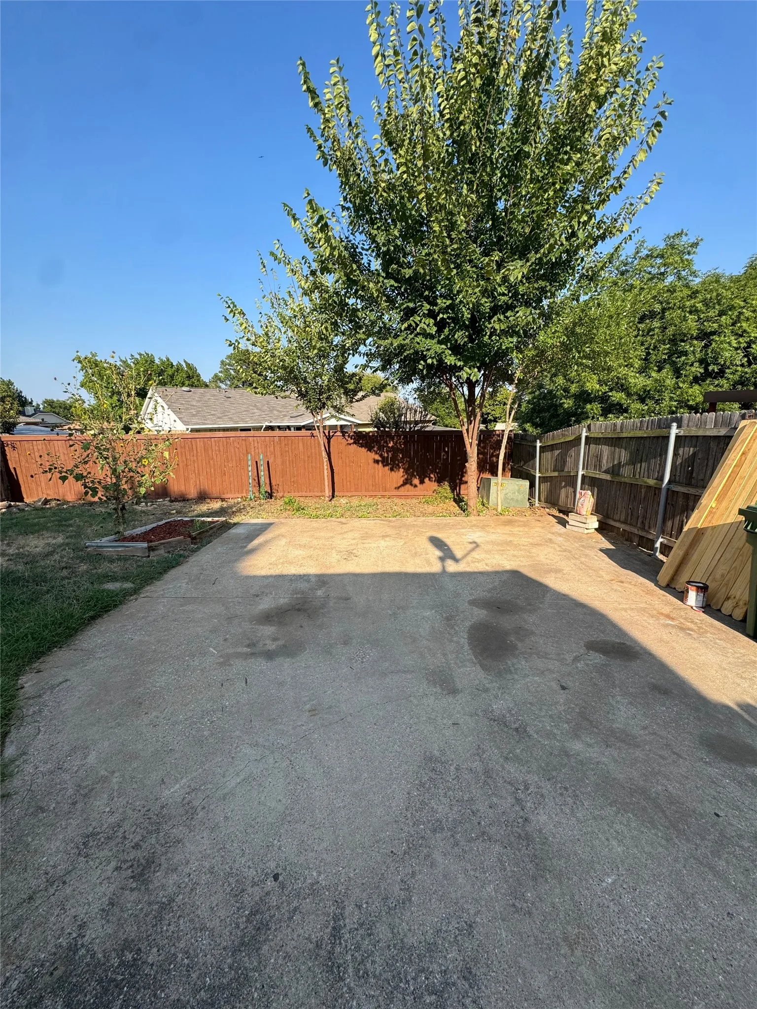 Duplex For Rent in Tarrant County , 1120 Highpoint Road, Bedford, Texas 76022, 2 Bedroom, 2 Bathroom, Garage spaces, 1,275 Sqft, built in 1984, mls#21349825, Real Estate Agent in Bedford, Homes For Rent in Tarrant county, Homes For Rent in Bedford, Realtor in Bedford Texas, Real Estate Brokerage Independent Realty Texas, Luminita Cordes Realtor