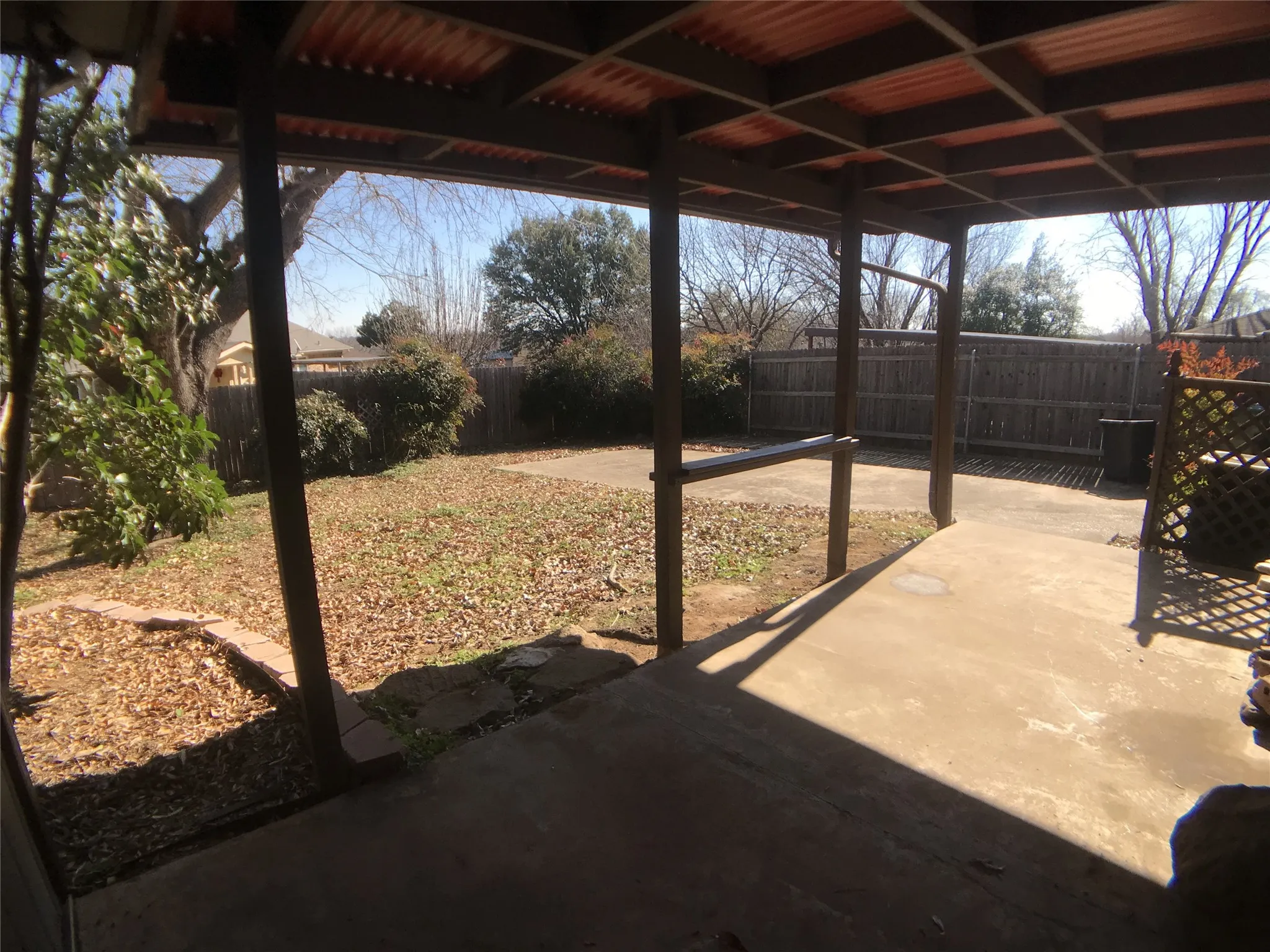 Duplex For Rent in Tarrant County , 1120 Highpoint Road, Bedford, Texas 76022, 2 Bedroom, 2 Bathroom, Garage spaces, 1,275 Sqft, built in 1984, mls#21349825, Real Estate Agent in Bedford, Homes For Rent in Tarrant county, Homes For Rent in Bedford, Realtor in Bedford Texas, Real Estate Brokerage Independent Realty Texas, Luminita Cordes Realtor