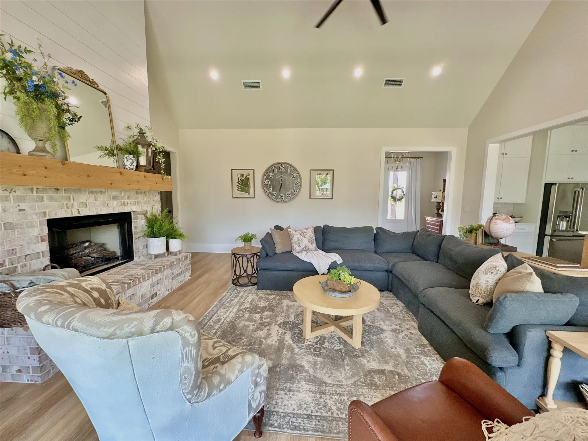 Single Family Residence For Sale in Hopkins County , 2168 I-30 W, Sulphur Springs, Texas 75482, 4 Bedroom, 3 Bathroom, 2 Garage spaces, 2,700 Sqft, built in 2022, mls#21338439, Real Estate Agent in Sulphur Springs, Homes For Sale in Hopkins county, Homes For Sale in Sulphur Springs, Realtor in Sulphur Springs Texas, Real Estate Brokerage Independent Realty Texas, Luminita Cordes Realtor