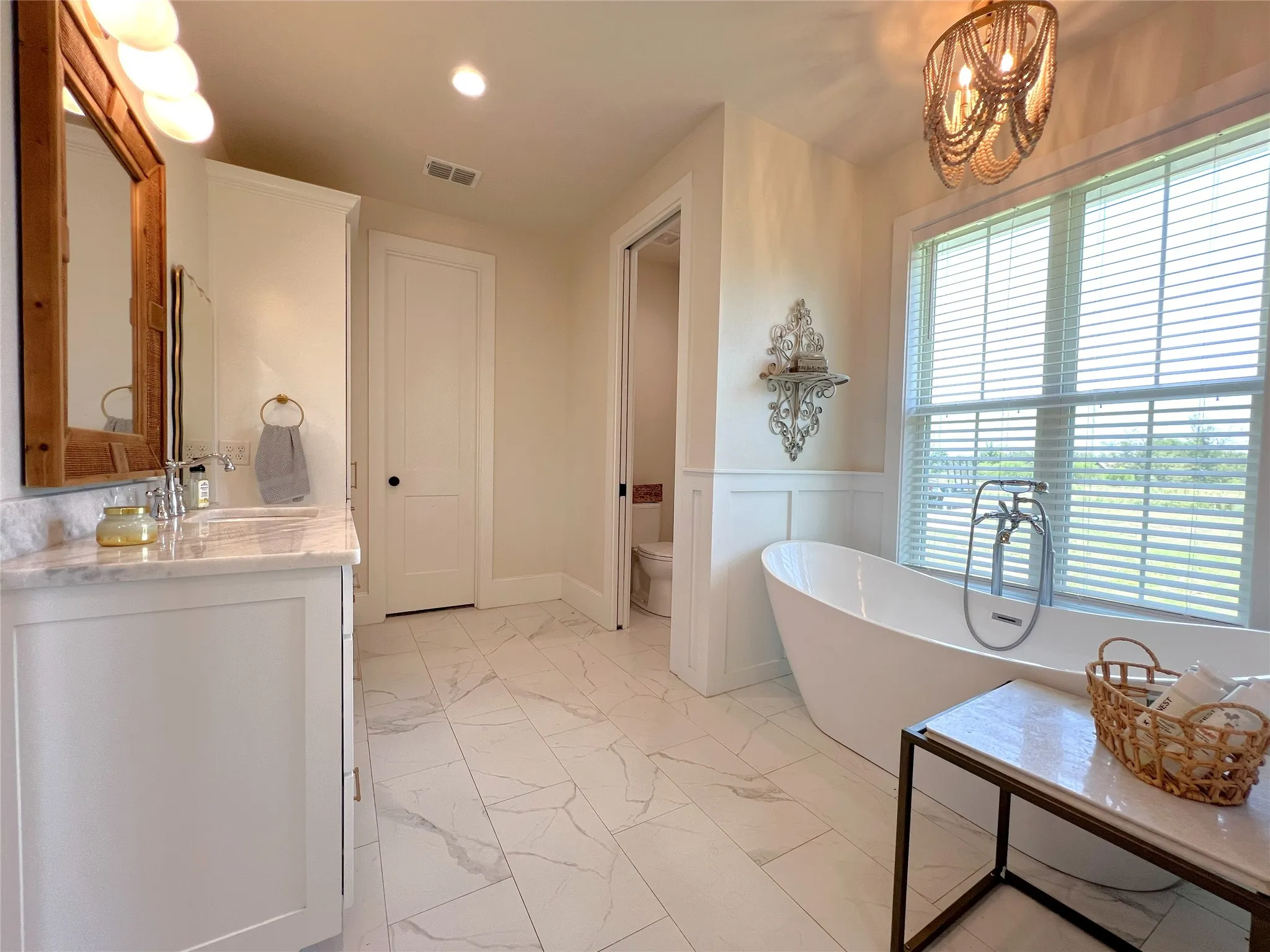 Single Family Residence For Sale in Hopkins County , 2168 I-30 W, Sulphur Springs, Texas 75482, 4 Bedroom, 3 Bathroom, 2 Garage spaces, 2,700 Sqft, built in 2022, mls#21338439, Real Estate Agent in Sulphur Springs, Homes For Sale in Hopkins county, Homes For Sale in Sulphur Springs, Realtor in Sulphur Springs Texas, Real Estate Brokerage Independent Realty Texas, Luminita Cordes Realtor