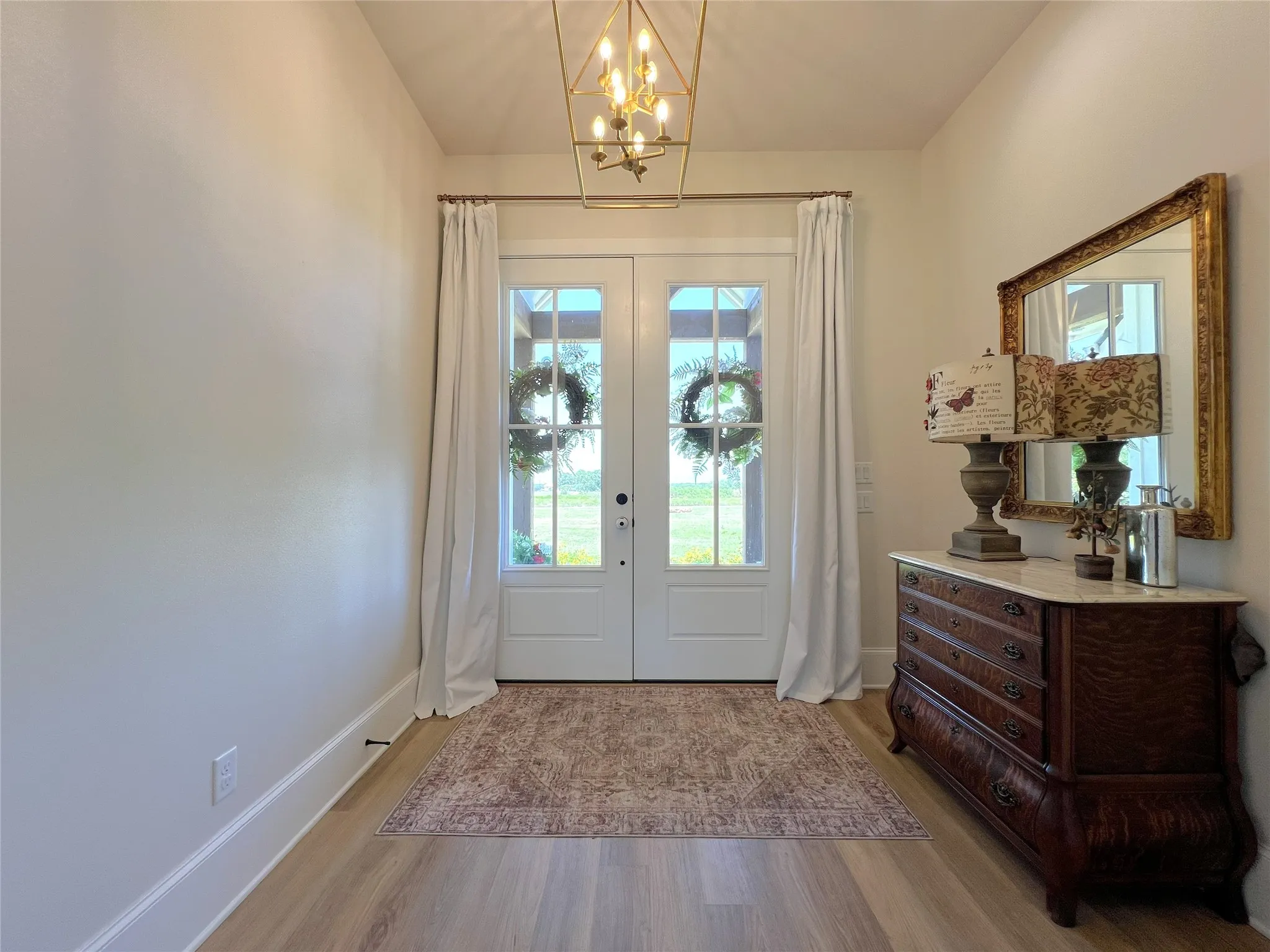 Single Family Residence For Sale in Hopkins County , 2168 I-30 W, Sulphur Springs, Texas 75482, 4 Bedroom, 3 Bathroom, 2 Garage spaces, 2,700 Sqft, built in 2022, mls#21338439, Real Estate Agent in Sulphur Springs, Homes For Sale in Hopkins county, Homes For Sale in Sulphur Springs, Realtor in Sulphur Springs Texas, Real Estate Brokerage Independent Realty Texas, Luminita Cordes Realtor