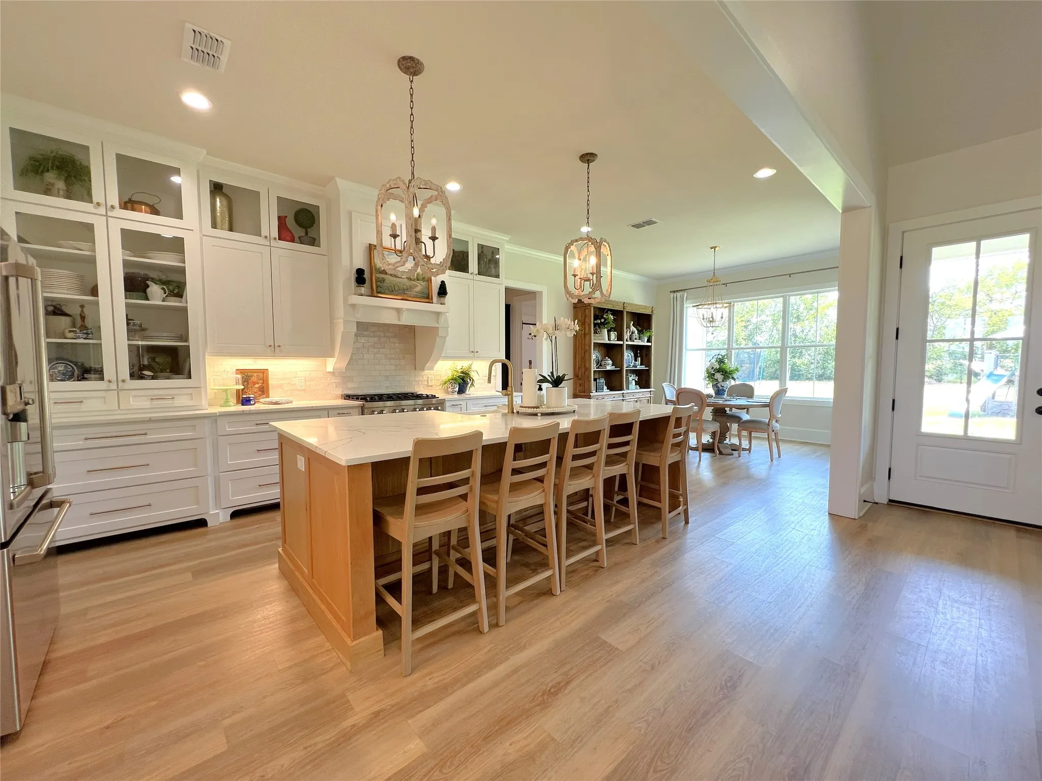 Single Family Residence For Sale in Hopkins County , 2168 I-30 W, Sulphur Springs, Texas 75482, 4 Bedroom, 3 Bathroom, 2 Garage spaces, 2,700 Sqft, built in 2022, mls#21338439, Real Estate Agent in Sulphur Springs, Homes For Sale in Hopkins county, Homes For Sale in Sulphur Springs, Realtor in Sulphur Springs Texas, Real Estate Brokerage Independent Realty Texas, Luminita Cordes Realtor