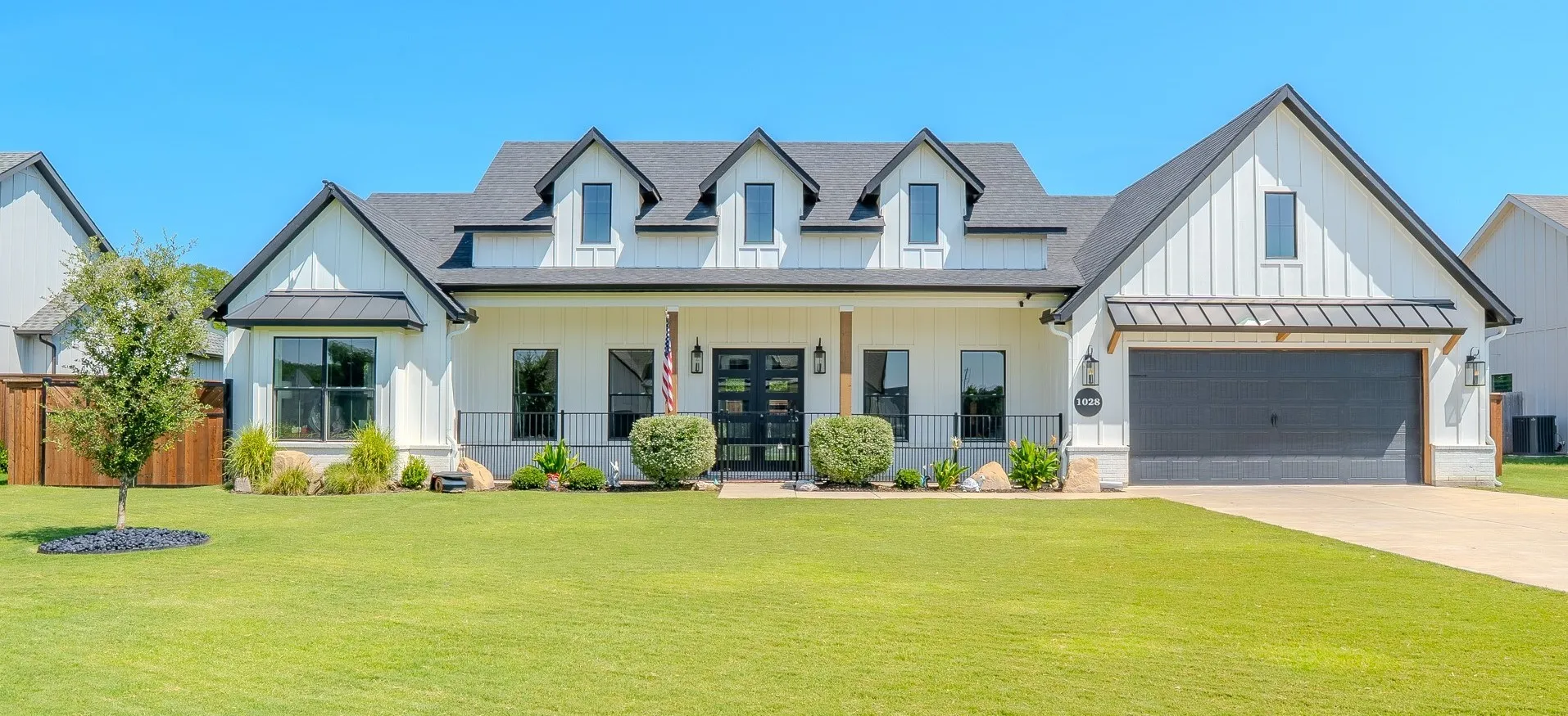 Single Family Residence For Sale in Somervell County , 1028 County Road 337, Glen Rose, Texas 76043, 3 Bedroom, 3 Bathroom, 2 Garage spaces, 2,700 Sqft, built in 2023, mls#21345615, Real Estate Agent in Glen Rose, Homes For Sale in Somervell county, Homes For Sale in Glen Rose, Realtor in Glen Rose Texas, Real Estate Brokerage Independent Realty Texas, Luminita Cordes Realtor