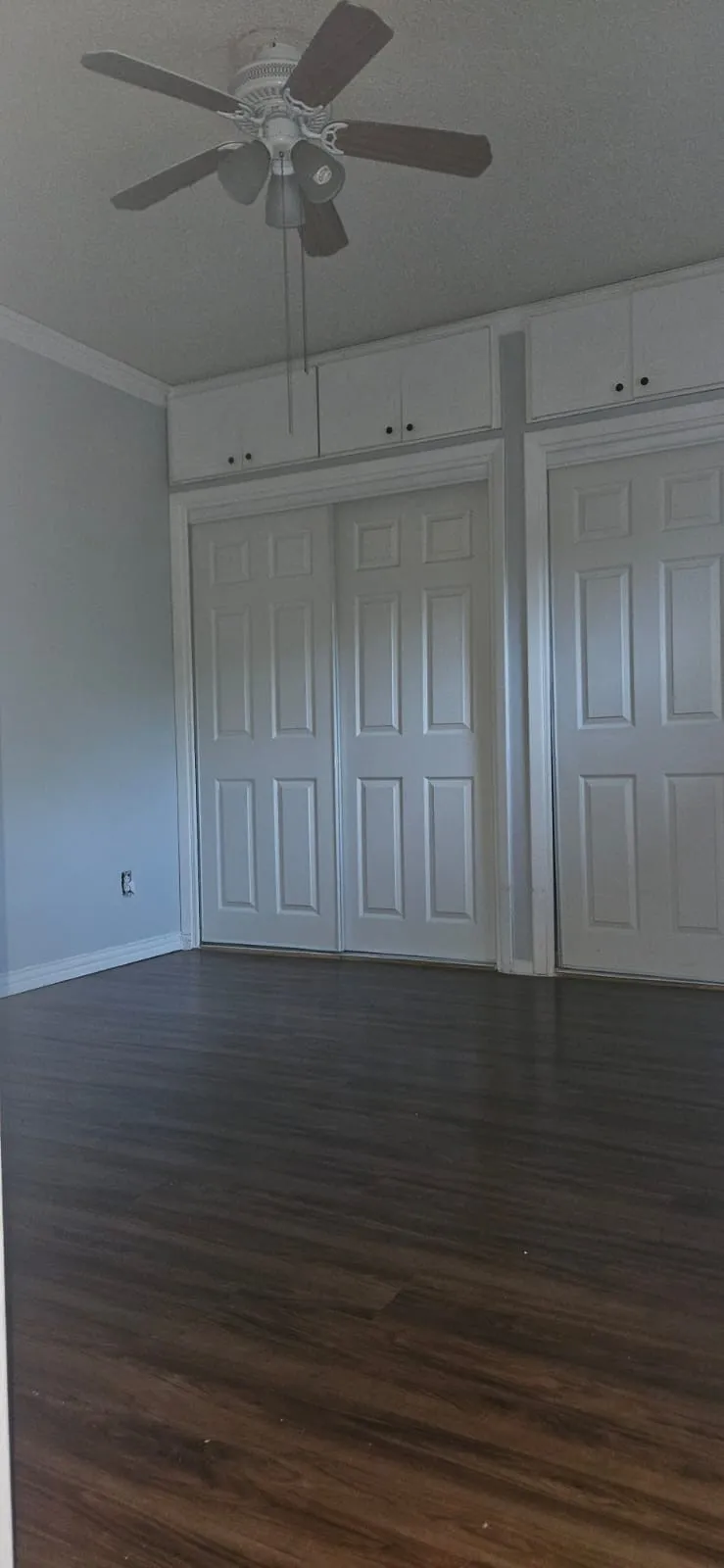 Single Family Residence For Rent in Dallas County , 1214 Burleson Street, Grand Prairie, Texas 75050, 3 Bedroom, 2 Bathroom, Garage spaces, 1,292 Sqft, built in 1954, mls#21348818, Real Estate Agent in Grand Prairie, Homes For Rent in Dallas county, Homes For Rent in Grand Prairie, Realtor in Grand Prairie Texas, Real Estate Brokerage Independent Realty Texas, Luminita Cordes Realtor