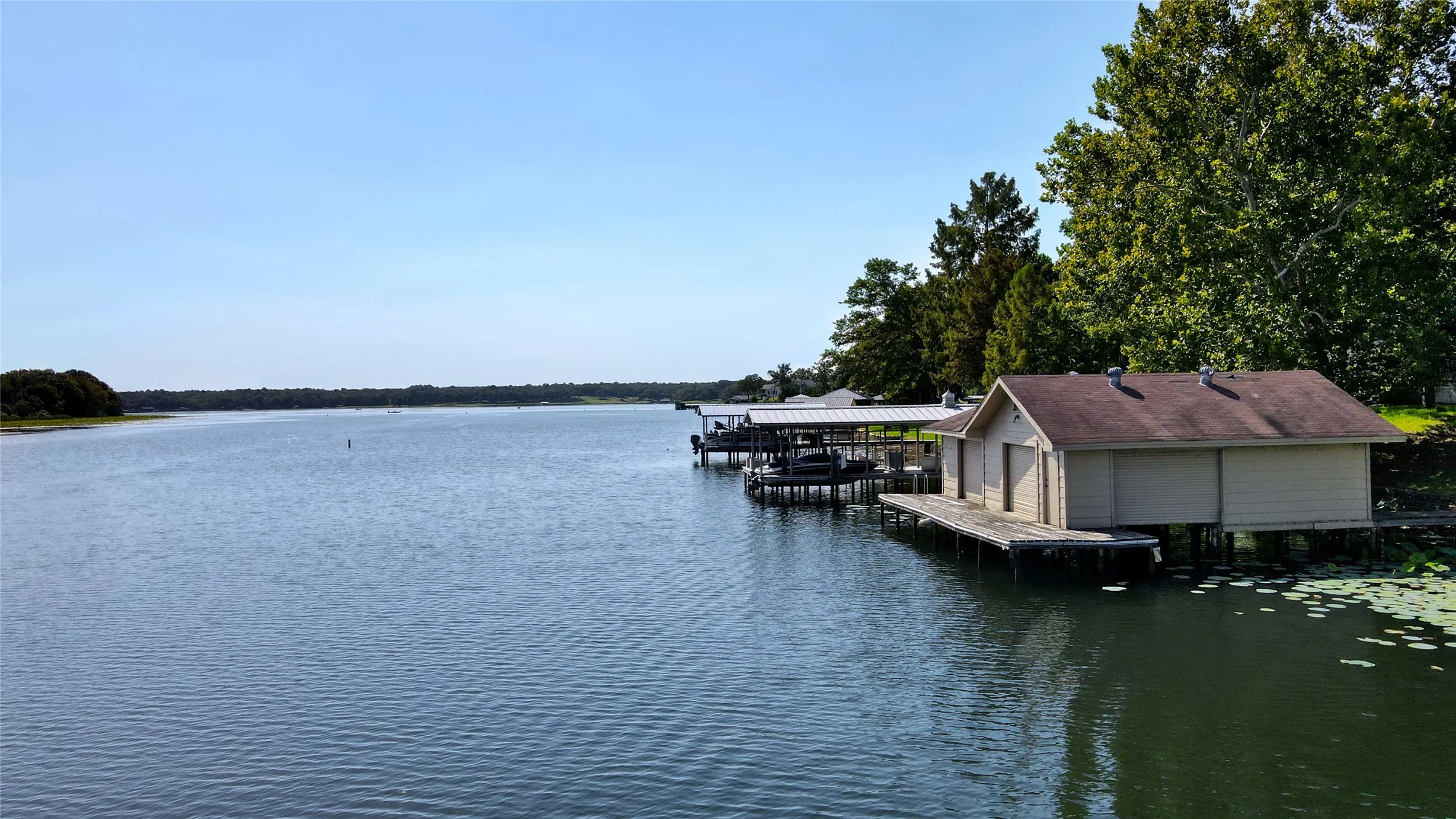 Unimproved Land For Sale in Henderson County , 5449 Impala Point Drive, Athens, Texas 75752, 0, 0, Garage spaces, 0 Sqft, built in 0, Price $795,000, mls#21349834, Real Estate Agent in Athens, Homes For Sale in Henderson county, Homes For Sale in Athens, Realtor in Athens Texas, Real Estate Brokerage Independent Realty Texas, Luminita Cordes Realtor