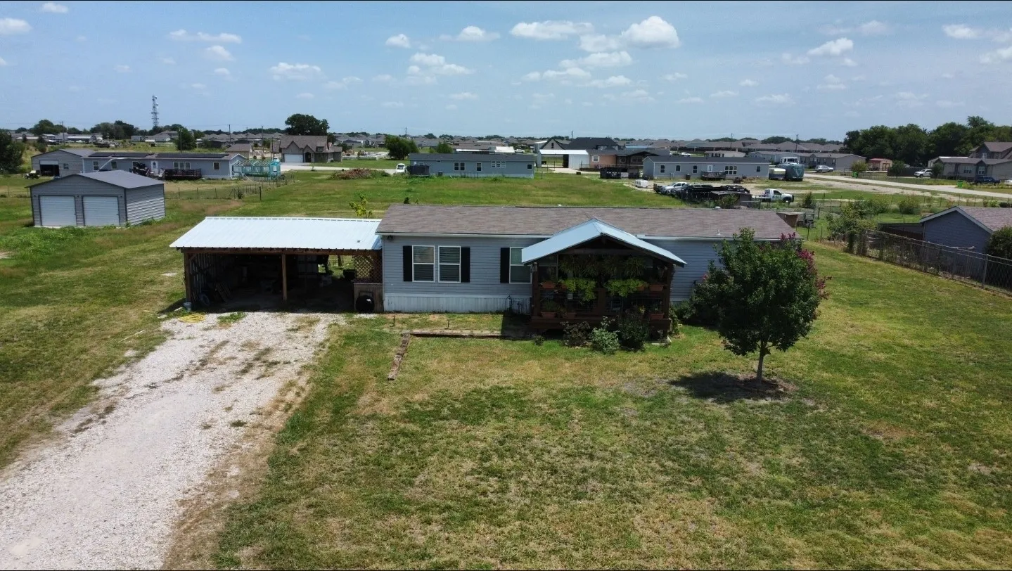 Mobile Home For Sale in Collin County , 6705 Andrew Court, Princeton, Texas 75407, 3 Bedroom, 2 Bathroom, Garage spaces, 1,456 Sqft, built in 2017, mls#21343025, Real Estate Agent in Princeton, Homes For Sale in Collin county, Homes For Sale in Princeton, Realtor in Princeton Texas, Real Estate Brokerage Independent Realty Texas, Luminita Cordes Realtor