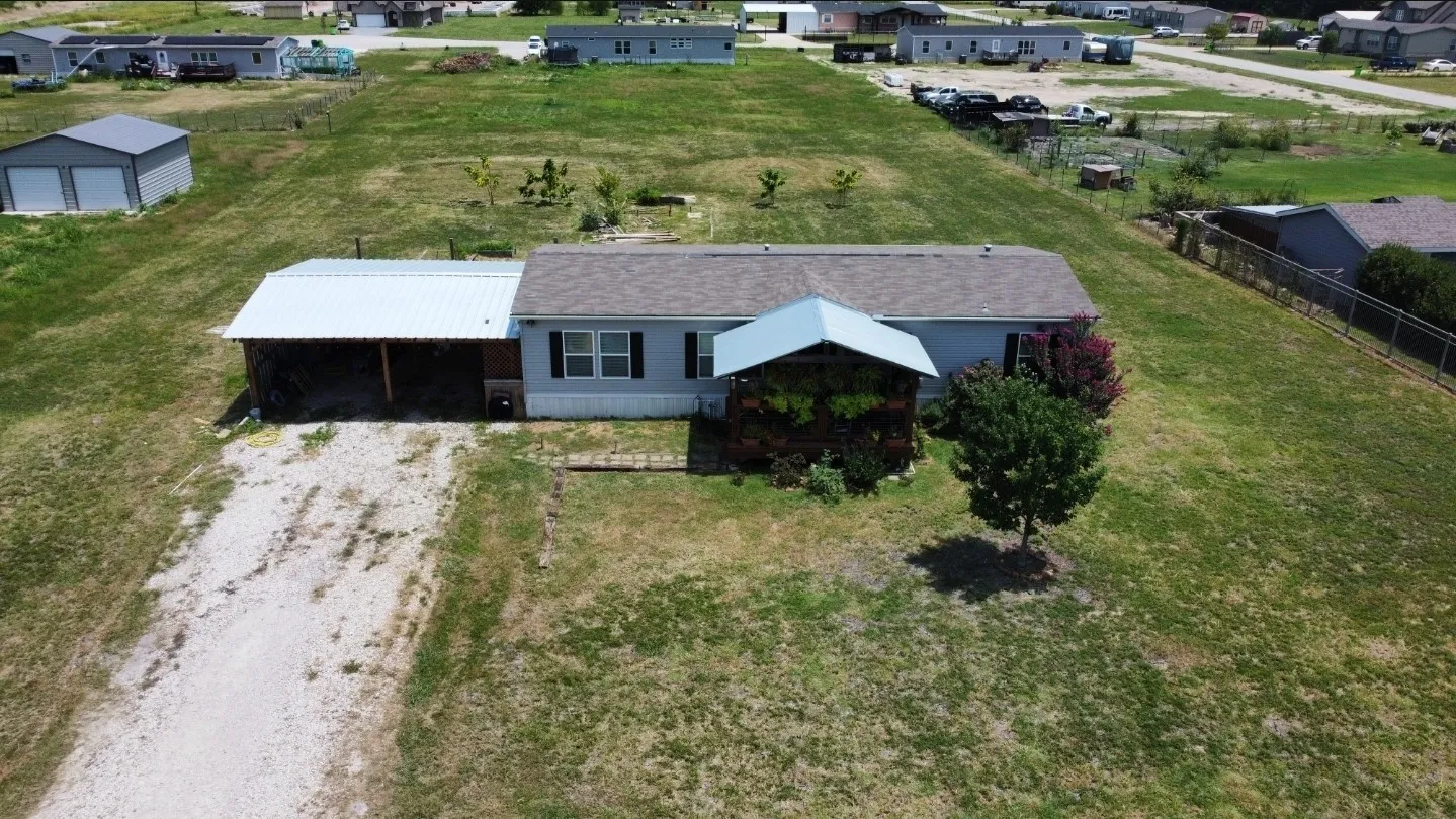Mobile Home For Sale in Collin County , 6705 Andrew Court, Princeton, Texas 75407, 3 Bedroom, 2 Bathroom, Garage spaces, 1,456 Sqft, built in 2017, mls#21343025, Real Estate Agent in Princeton, Homes For Sale in Collin county, Homes For Sale in Princeton, Realtor in Princeton Texas, Real Estate Brokerage Independent Realty Texas, Luminita Cordes Realtor