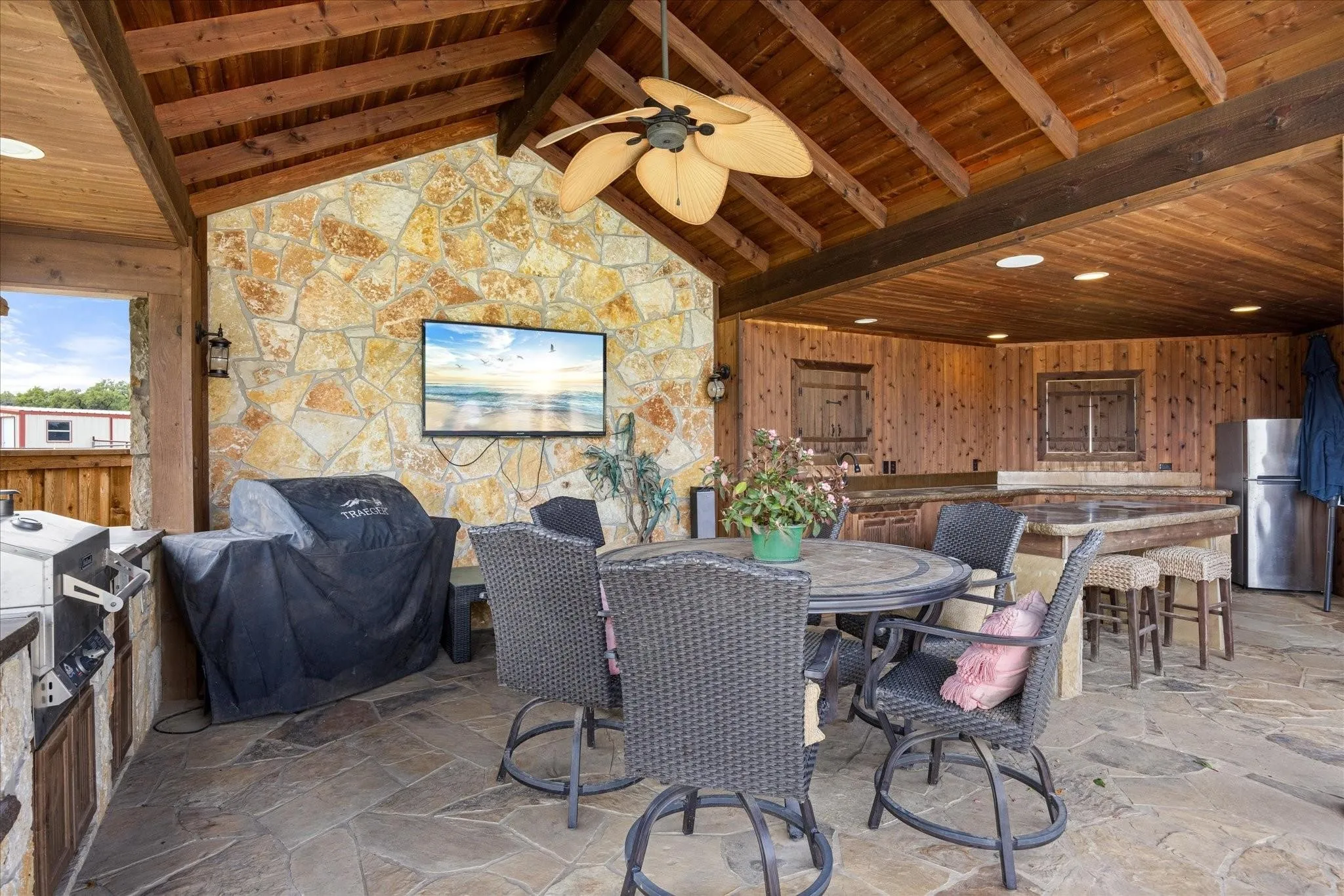Single Family Residence For Sale in Somervell County , 2560 Shady Oaks Circle, Glen Rose, Texas 76043, 6 Bedrooms, 6 Bathrooms, Garage spaces, 4,254 Sqft, built in 2002, Price $1,795,000, mls#21349296, Real Estate Agent in Glen Rose, Homes For Sale in Somervell county, Homes For Sale in Glen Rose, Realtor in Glen Rose Texas, Real Estate Brokerage Independent Realty Texas, Luminita Cordes Realtor