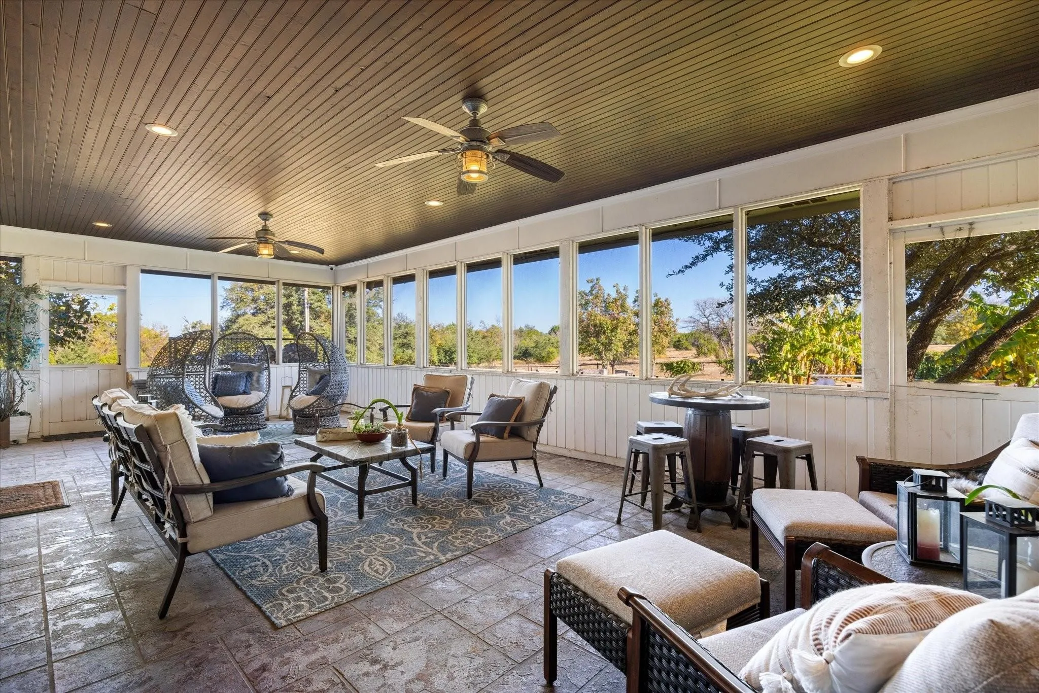 Single Family Residence For Sale in Somervell County , 2560 Shady Oaks Circle, Glen Rose, Texas 76043, 6 Bedrooms, 6 Bathrooms, Garage spaces, 4,254 Sqft, built in 2002, Price $1,795,000, mls#21349296, Real Estate Agent in Glen Rose, Homes For Sale in Somervell county, Homes For Sale in Glen Rose, Realtor in Glen Rose Texas, Real Estate Brokerage Independent Realty Texas, Luminita Cordes Realtor