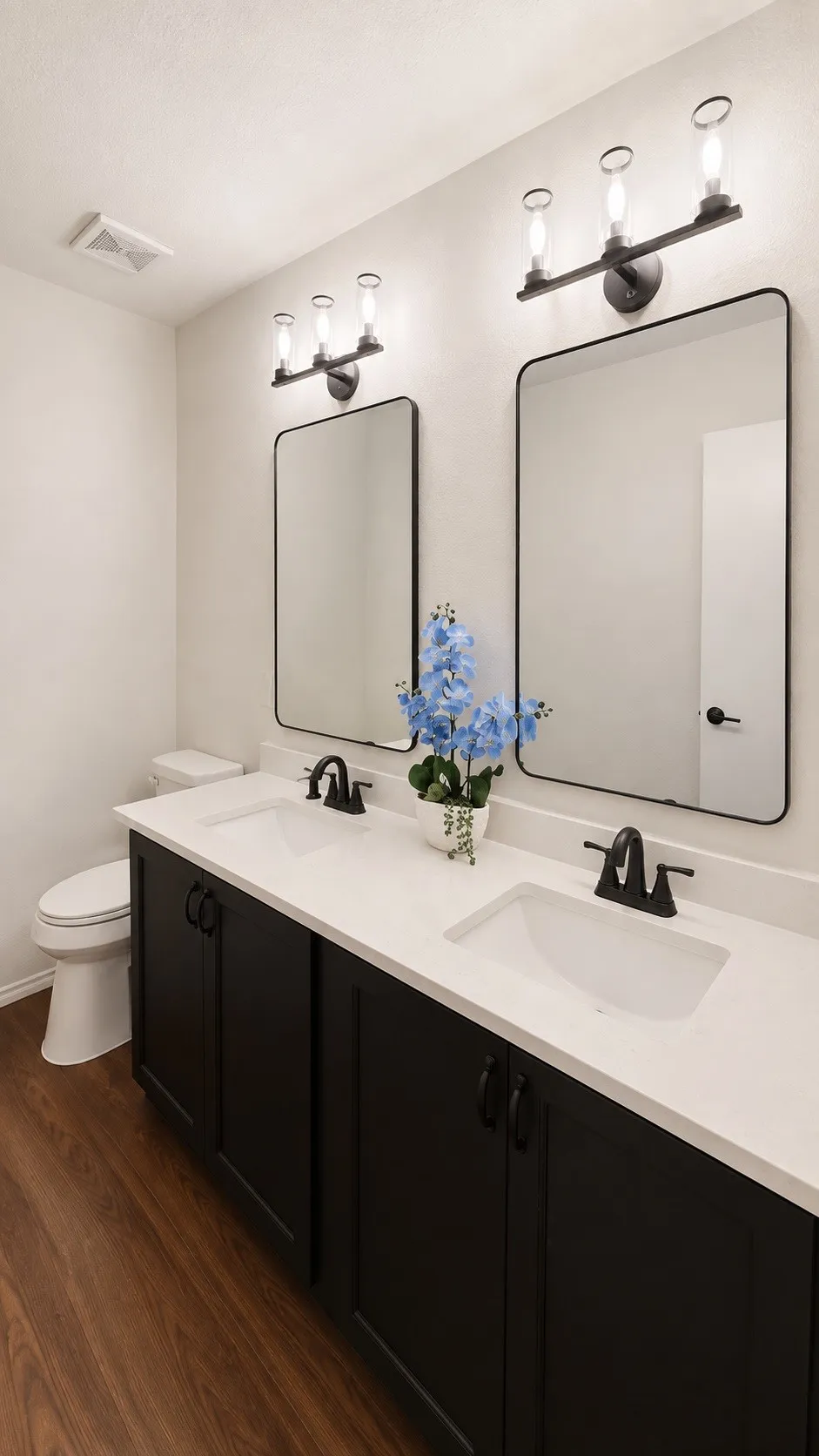 Single Family Residence For Sale in Tarrant County , 8708 Saddle Ridge Circle, Fort Worth, Texas 76123, 4 Bedroom, 3 Bathroom, 2 Garage spaces, 2,484 Sqft, built in 1999, mls#21347621, Real Estate Agent in Fort Worth, Homes For Sale in Tarrant county, Homes For Sale in Fort Worth, Realtor in Fort Worth Texas, Real Estate Brokerage Independent Realty Texas, Luminita Cordes Realtor