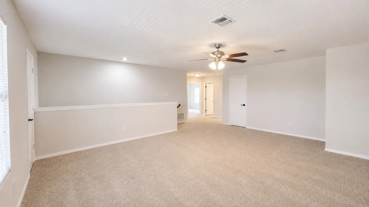 Single Family Residence For Sale in Tarrant County , 8708 Saddle Ridge Circle, Fort Worth, Texas 76123, 4 Bedroom, 3 Bathroom, 2 Garage spaces, 2,484 Sqft, built in 1999, mls#21347621, Real Estate Agent in Fort Worth, Homes For Sale in Tarrant county, Homes For Sale in Fort Worth, Realtor in Fort Worth Texas, Real Estate Brokerage Independent Realty Texas, Luminita Cordes Realtor