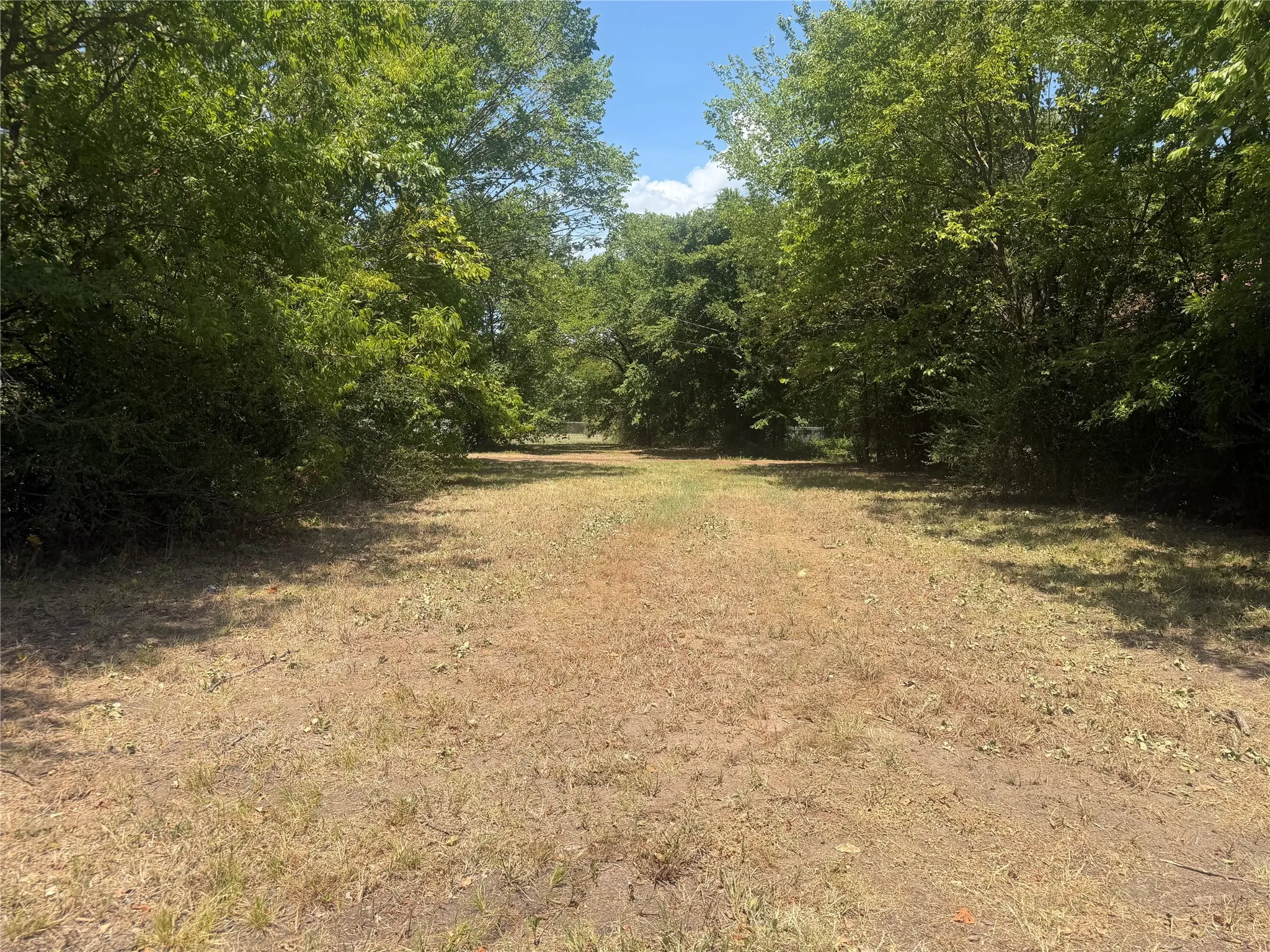 Unimproved Land For Sale in Lamar County , 704 E BOOTH, Paris, Texas 75460, 0, 0, Garage spaces, 0 Sqft, built in 0, Price $10,000, mls#21348830, Real Estate Agent in Paris, Homes For Sale in Lamar county, Homes For Sale in Paris, Realtor in Paris Texas, Real Estate Brokerage Independent Realty Texas, Luminita Cordes Realtor