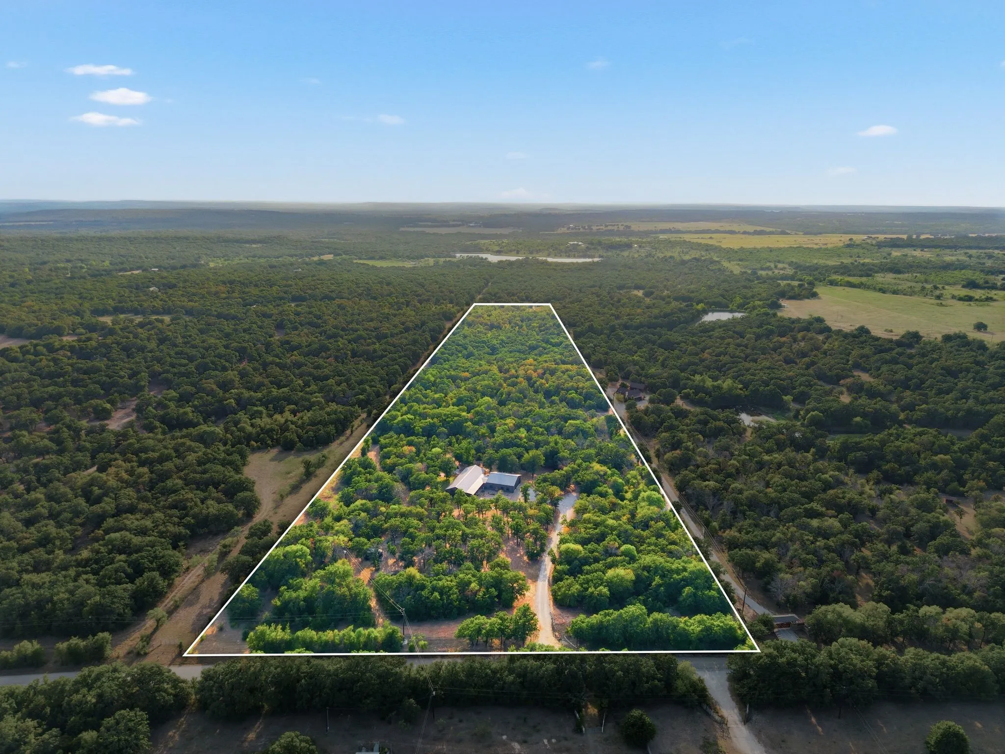 16.1 acres of privacy