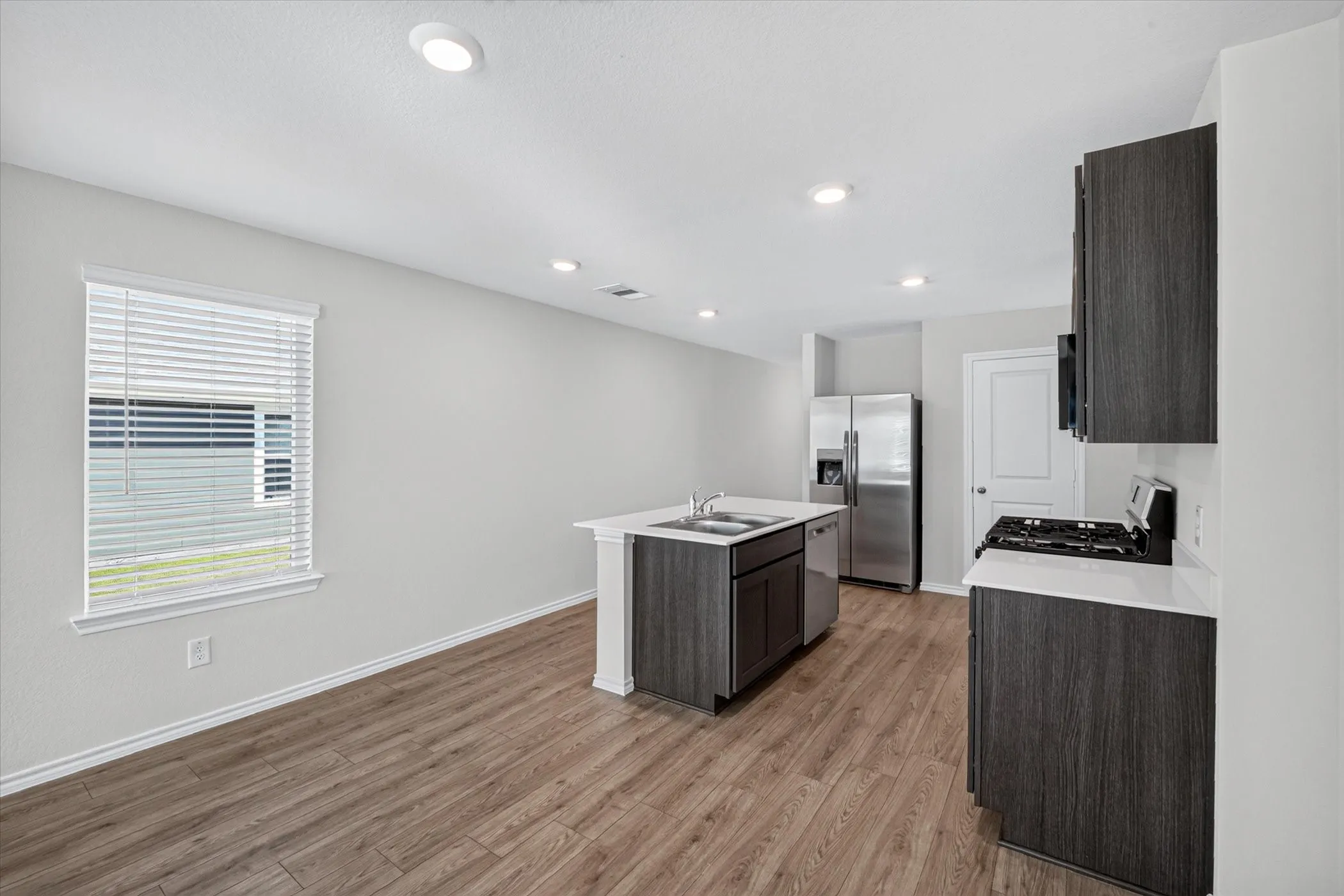 Single Family Residence For Rent in Grayson County , 3015 Serenity Lane, Sherman, Texas 75090, 3 Bedroom, 2 Bathroom, 2 Garage spaces, 1,156 Sqft, built in 2026, mls#21349886, Real Estate Agent in Sherman, Homes For Rent in Grayson county, Homes For Rent in Sherman, Realtor in Sherman Texas, Real Estate Brokerage Independent Realty Texas, Luminita Cordes Realtor