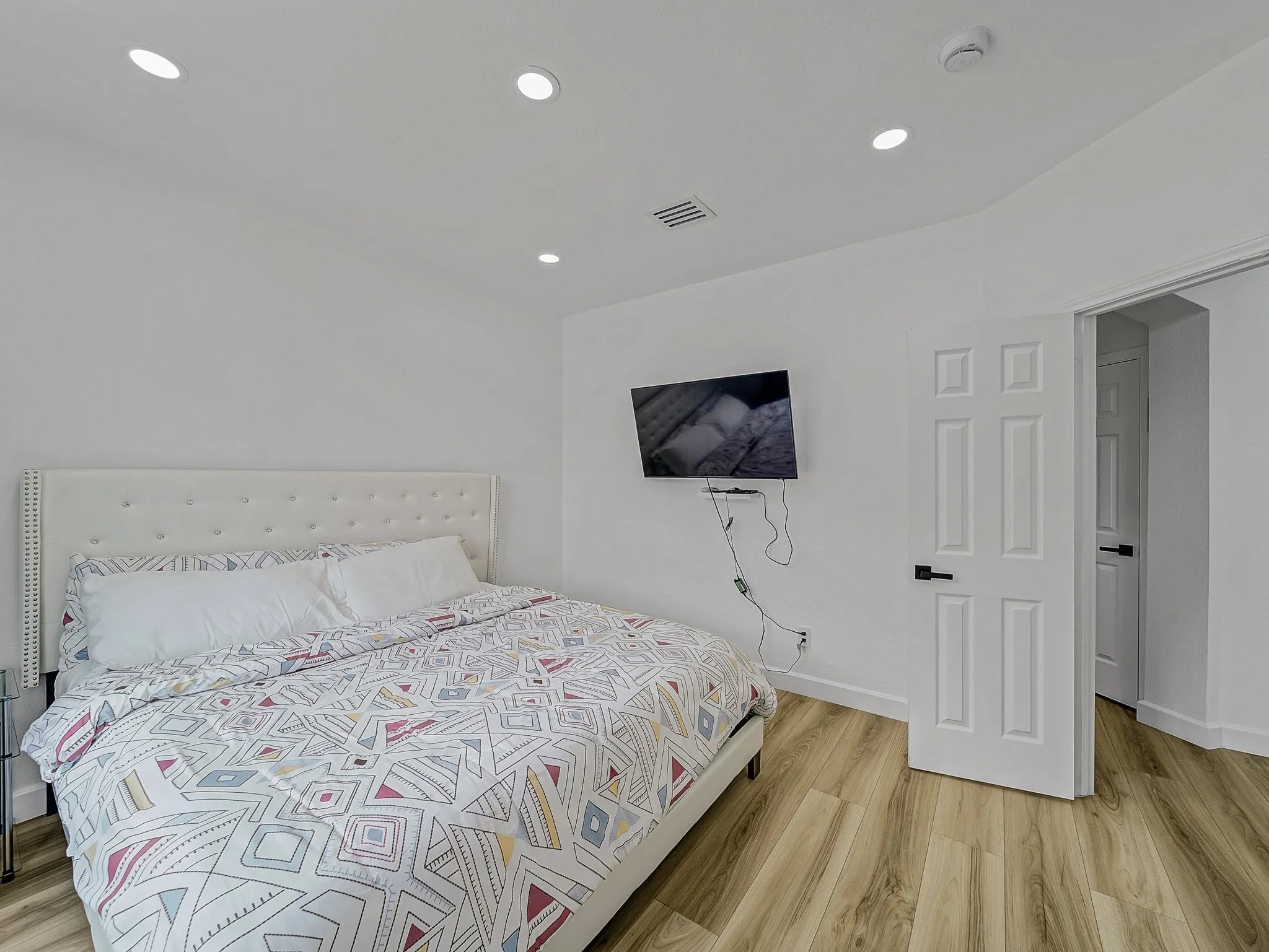 Single Family Residence For Sale in Collin County , 3608 Parkhurst Circle, Richardson, Texas 75082, 5 Bedroom, 4 Bathroom, 2 Garage spaces, 3,750 Sqft, built in 1996, Price $825,000, mls#21348114, Real Estate Agent in Richardson, Homes For Sale in Collin county, Homes For Sale in Richardson, Realtor in Richardson Texas, Real Estate Brokerage Independent Realty Texas, Luminita Cordes Realtor