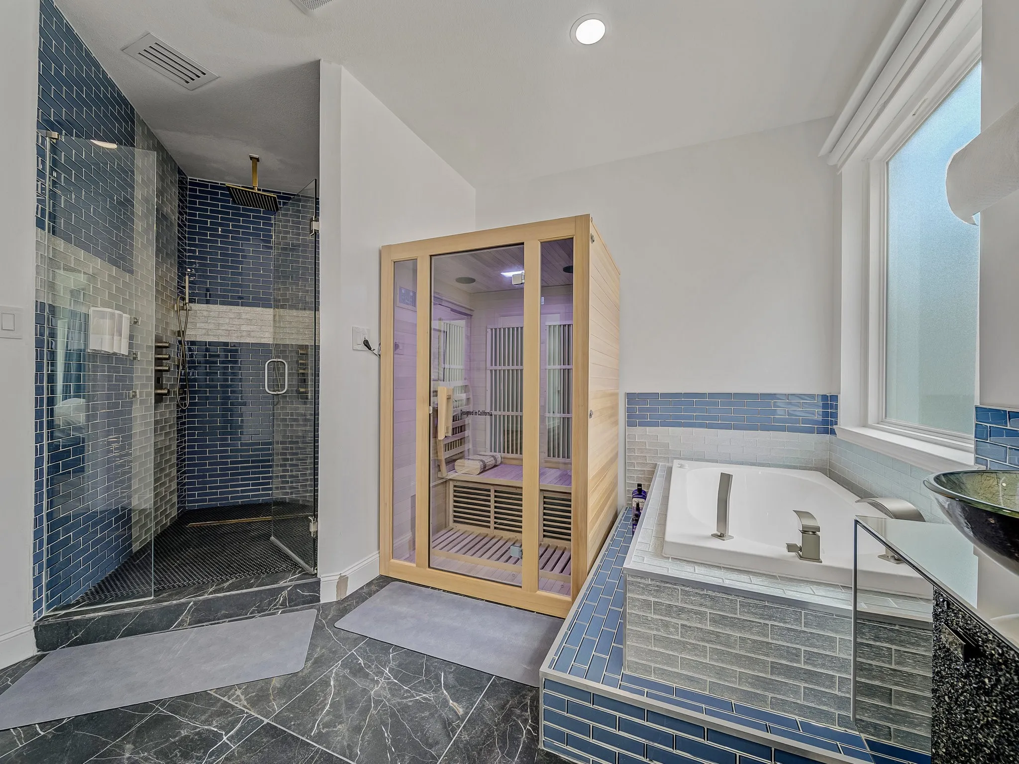 Single Family Residence For Sale in Collin County , 3608 Parkhurst Circle, Richardson, Texas 75082, 5 Bedroom, 4 Bathroom, 2 Garage spaces, 3,750 Sqft, built in 1996, Price $825,000, mls#21348114, Real Estate Agent in Richardson, Homes For Sale in Collin county, Homes For Sale in Richardson, Realtor in Richardson Texas, Real Estate Brokerage Independent Realty Texas, Luminita Cordes Realtor