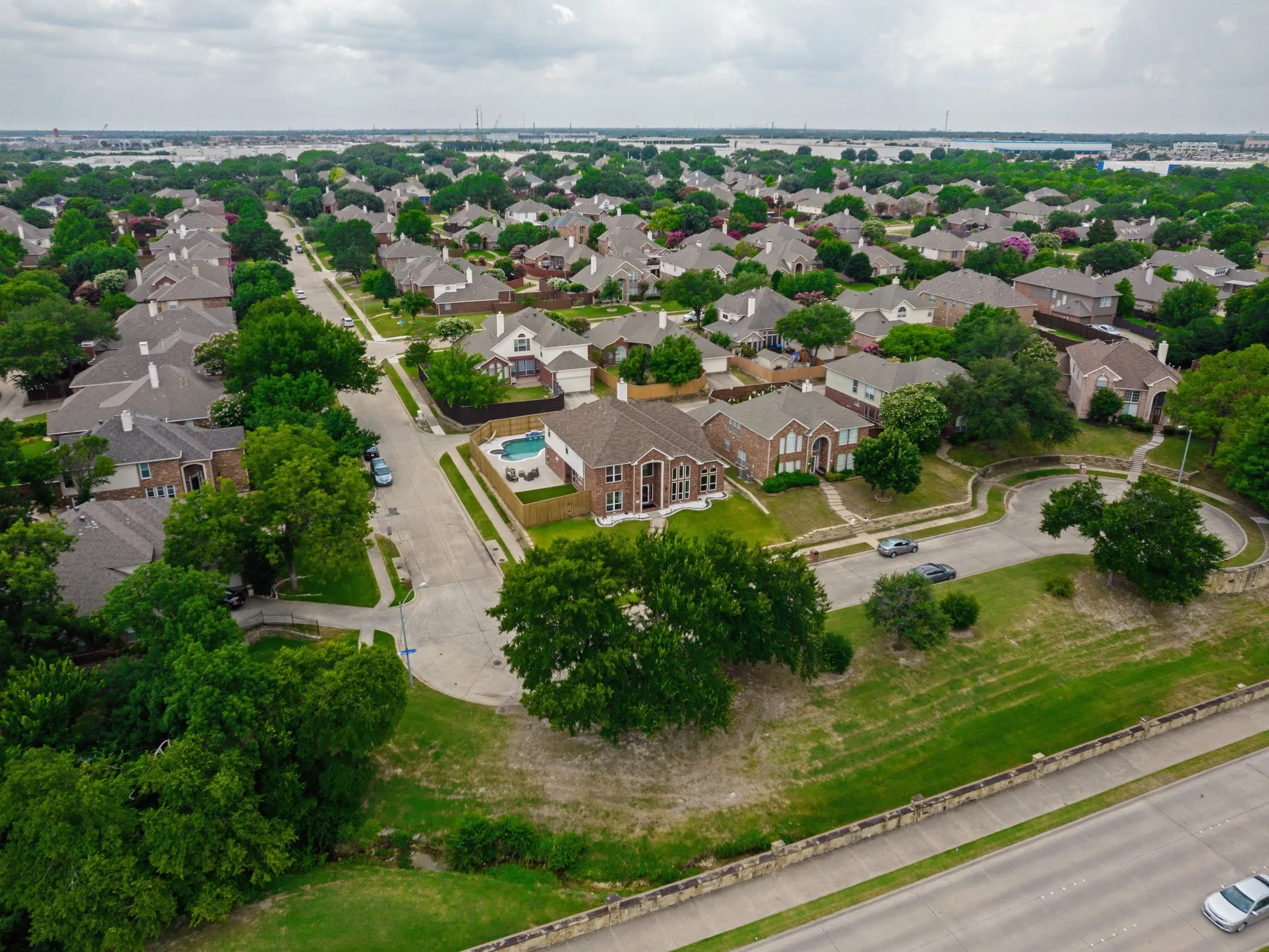 Single Family Residence For Sale in Collin County , 3608 Parkhurst Circle, Richardson, Texas 75082, 5 Bedroom, 4 Bathroom, 2 Garage spaces, 3,750 Sqft, built in 1996, Price $825,000, mls#21348114, Real Estate Agent in Richardson, Homes For Sale in Collin county, Homes For Sale in Richardson, Realtor in Richardson Texas, Real Estate Brokerage Independent Realty Texas, Luminita Cordes Realtor