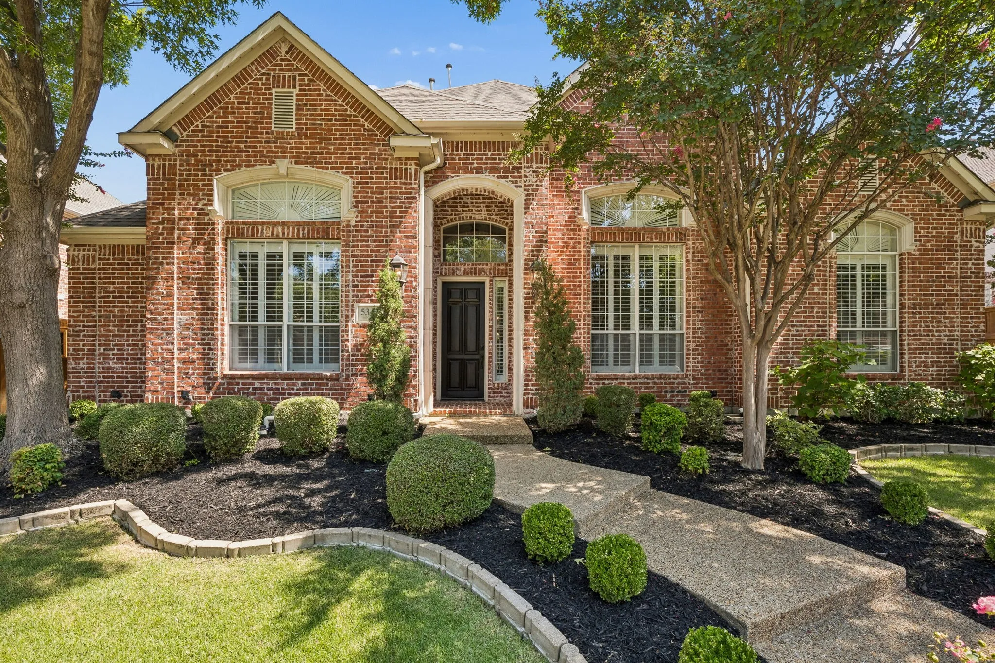 Single Family Residence For Sale in Denton County , 5342 Moss Glen Drive, Frisco, Texas 75034, 4 Bedroom, 5 Bathroom, 3 Garage spaces, 3,615 Sqft, built in 2000, mls#21346417, Real Estate Agent in Frisco, Homes For Sale in Denton county, Homes For Sale in Frisco, Realtor in Frisco Texas, Real Estate Brokerage Independent Realty Texas, Luminita Cordes Realtor