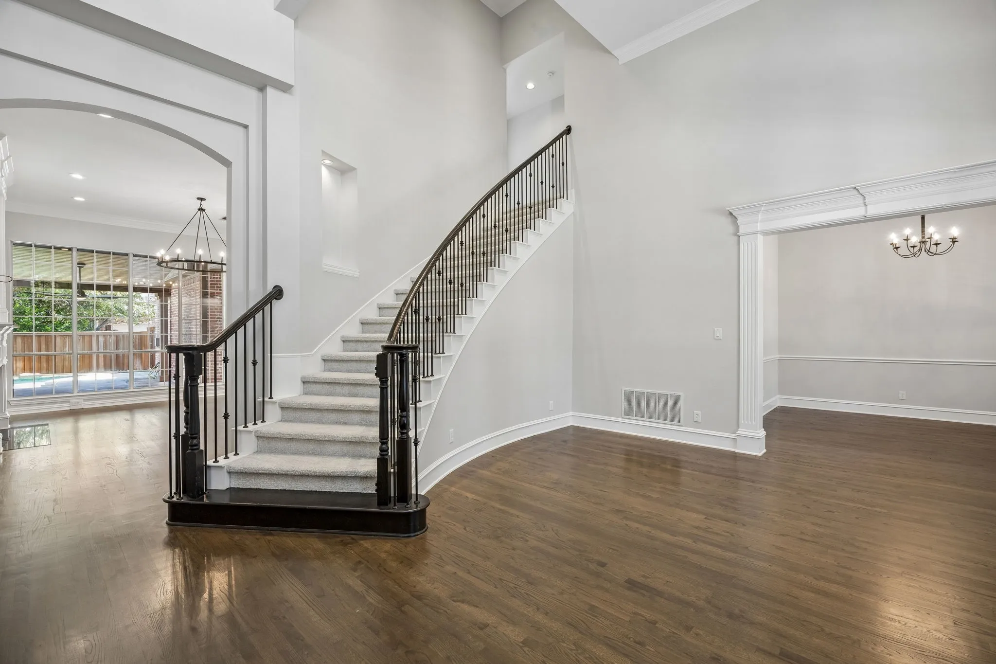 Grand Staircase Entry