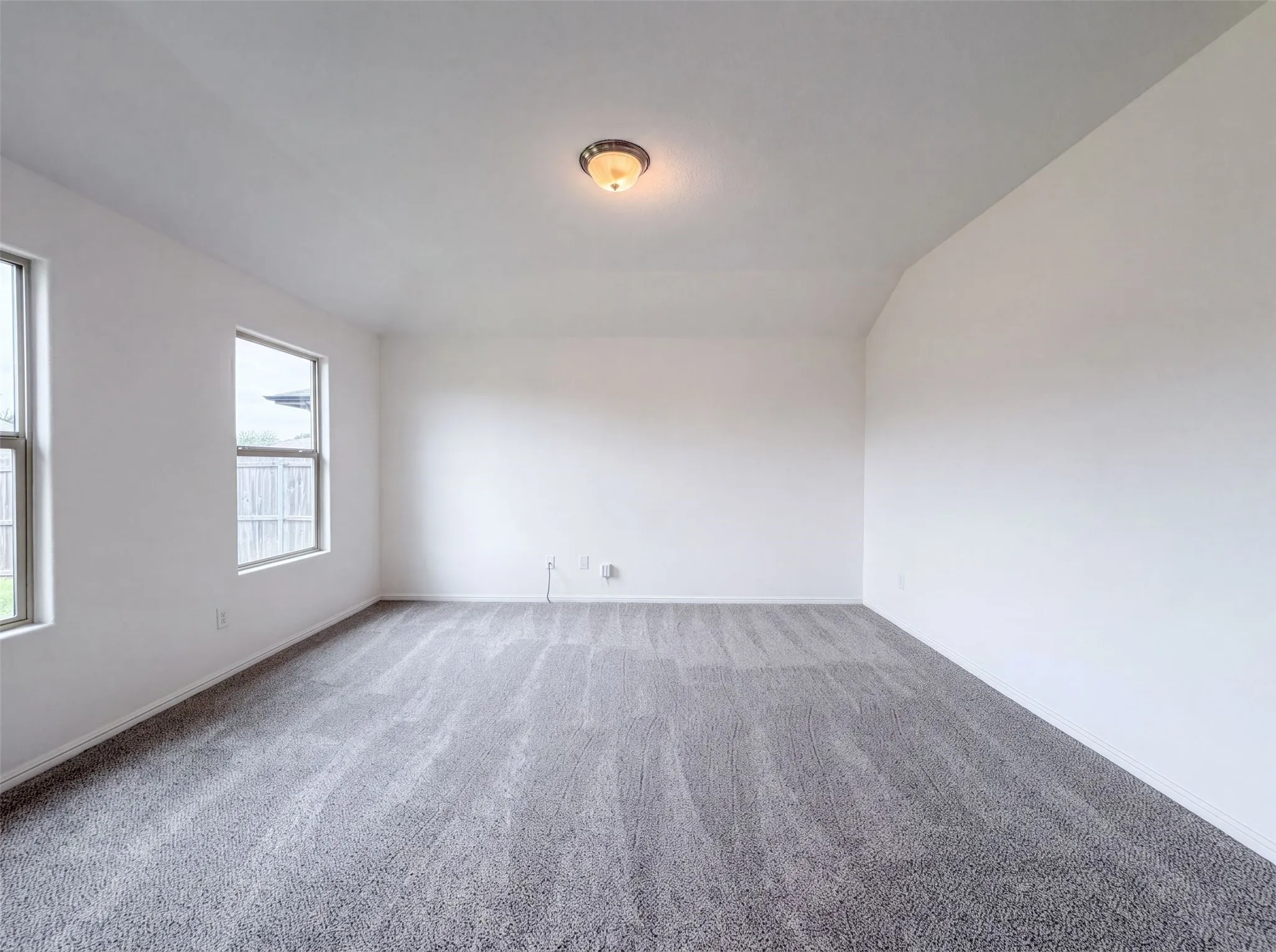Single Family Residence For Sale in Tarrant County , 748 Wylie Street, Crowley, Texas 76036, 4 Bedroom, 2 Bathroom, 2 Garage spaces, 1,801 Sqft, built in 2018, mls#21342445, Real Estate Agent in Crowley, Homes For Sale in Tarrant county, Homes For Sale in Crowley, Realtor in Crowley Texas, Real Estate Brokerage Independent Realty Texas, Luminita Cordes Realtor
