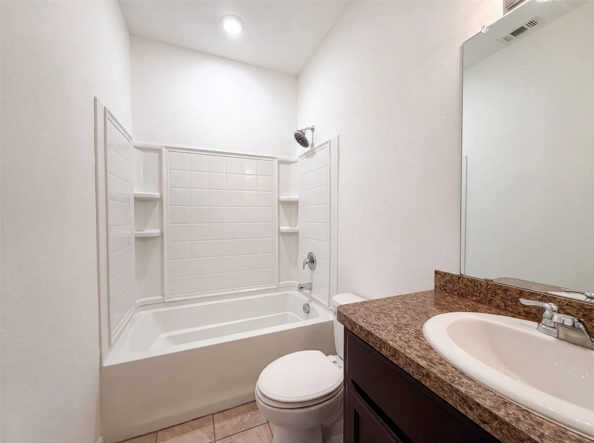 Single Family Residence For Sale in Tarrant County , 748 Wylie Street, Crowley, Texas 76036, 4 Bedroom, 2 Bathroom, 2 Garage spaces, 1,801 Sqft, built in 2018, mls#21342445, Real Estate Agent in Crowley, Homes For Sale in Tarrant county, Homes For Sale in Crowley, Realtor in Crowley Texas, Real Estate Brokerage Independent Realty Texas, Luminita Cordes Realtor