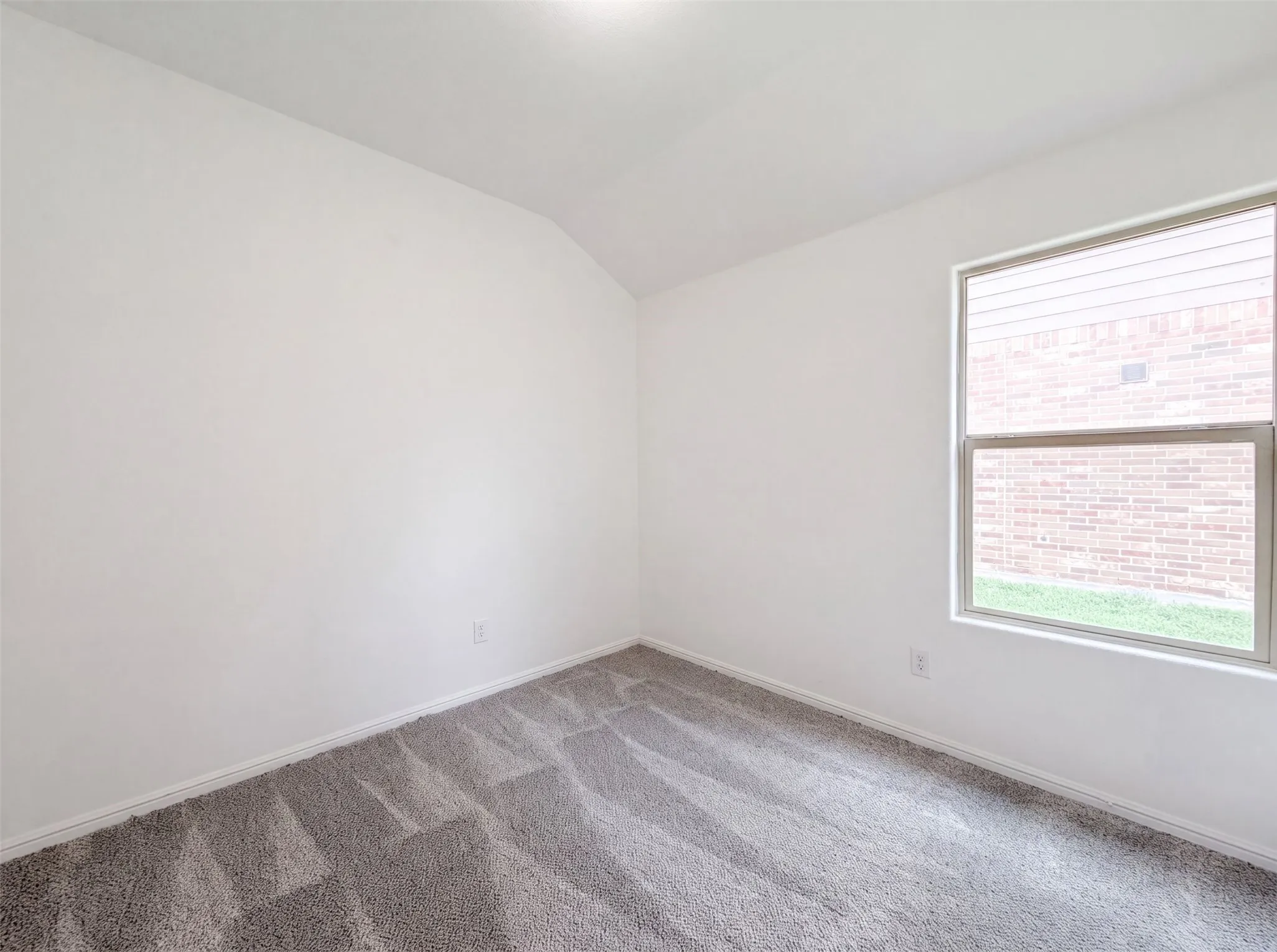 Single Family Residence For Sale in Tarrant County , 748 Wylie Street, Crowley, Texas 76036, 4 Bedroom, 2 Bathroom, 2 Garage spaces, 1,801 Sqft, built in 2018, mls#21342445, Real Estate Agent in Crowley, Homes For Sale in Tarrant county, Homes For Sale in Crowley, Realtor in Crowley Texas, Real Estate Brokerage Independent Realty Texas, Luminita Cordes Realtor