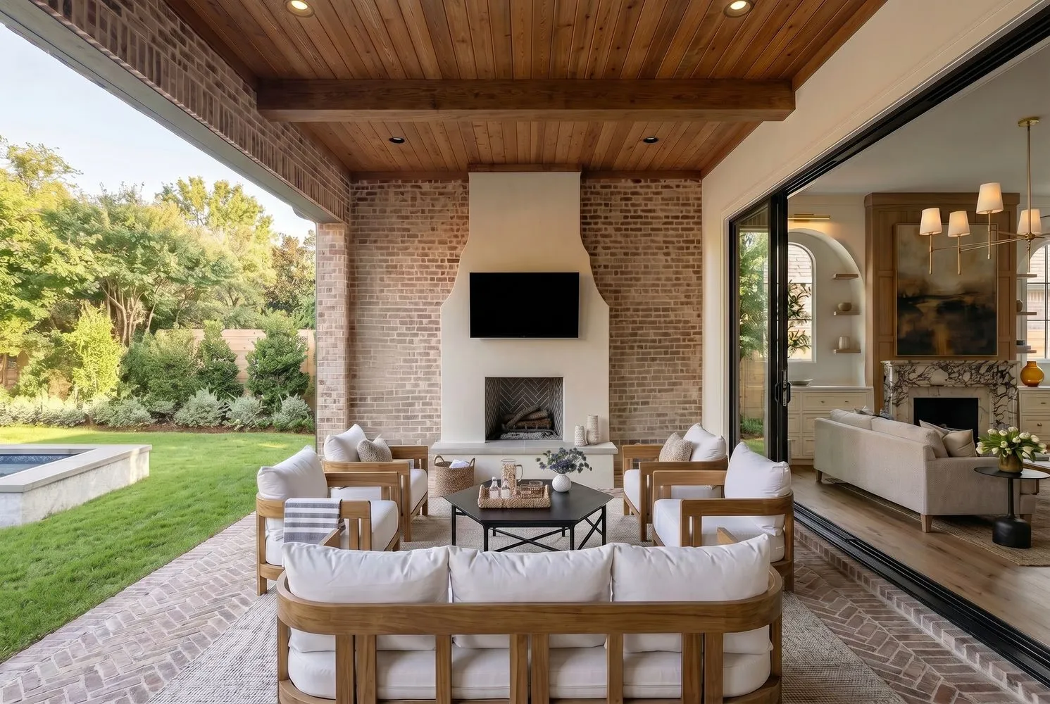 Single Family Residence For Sale in Dallas County , 6848 Clayton Avenue, Dallas, Texas 75214, 5 Bedrooms, 7 Bathrooms, 2 Garage spaces, 5,800 Sqft, built in 2026, Price $3,150,000, mls#21348370, Real Estate Agent in Dallas, Homes For Sale in Dallas county, Homes For Sale in Dallas, Realtor in Dallas Texas, Real Estate Brokerage Independent Realty Texas, Luminita Cordes Realtor