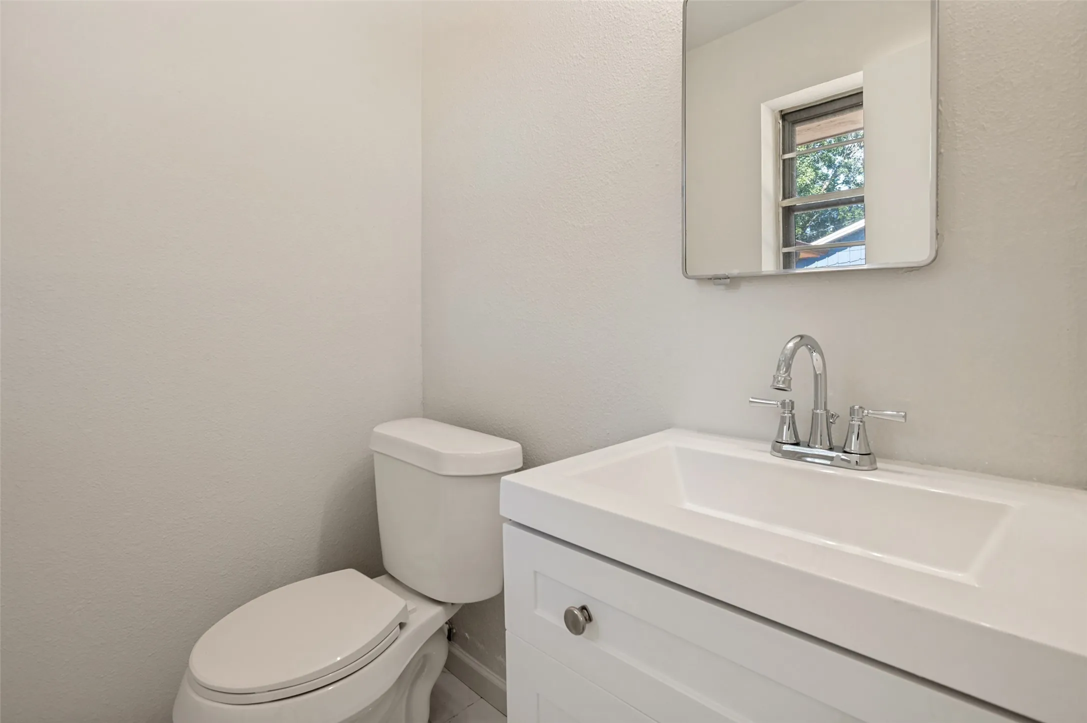 Single Family Residence For Sale in Dallas County , 303 Merribrook Trail, Duncanville, Texas 75116, 3 Bedroom, 2 Bathroom, 2 Garage spaces, 1,047 Sqft, built in 1963, mls#21349836, Real Estate Agent in Duncanville, Homes For Sale in Dallas county, Homes For Sale in Duncanville, Realtor in Duncanville Texas, Real Estate Brokerage Independent Realty Texas, Luminita Cordes Realtor