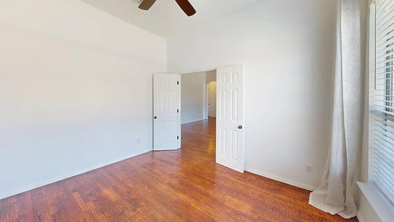 Single Family Residence For Rent in Denton County , 6624 Morningdale Lane, The Colony, Texas 75056, 3 Bedroom, 2 Bathroom, 2 Garage spaces, 1,931 Sqft, built in 1999, mls#21349890, Real Estate Agent in The Colony, Homes For Rent in Denton county, Homes For Rent in The Colony, Realtor in The Colony Texas, Real Estate Brokerage Independent Realty Texas, Luminita Cordes Realtor